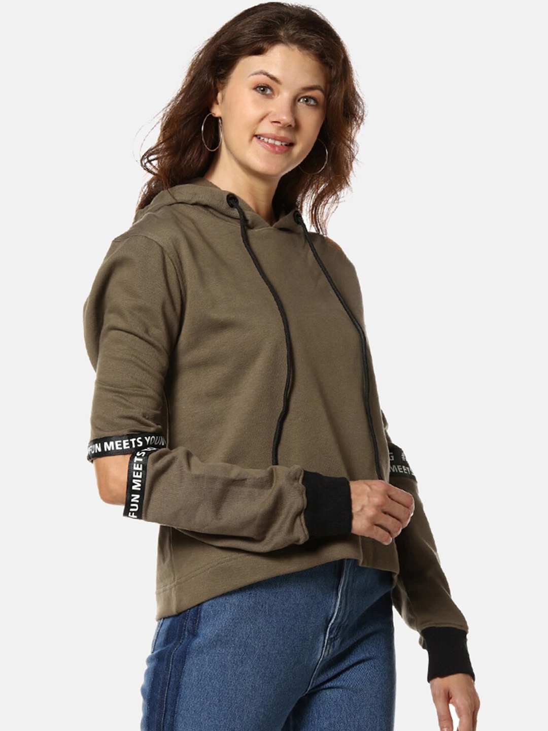 

Campus Sutra Women Green Solid Sweatshirt