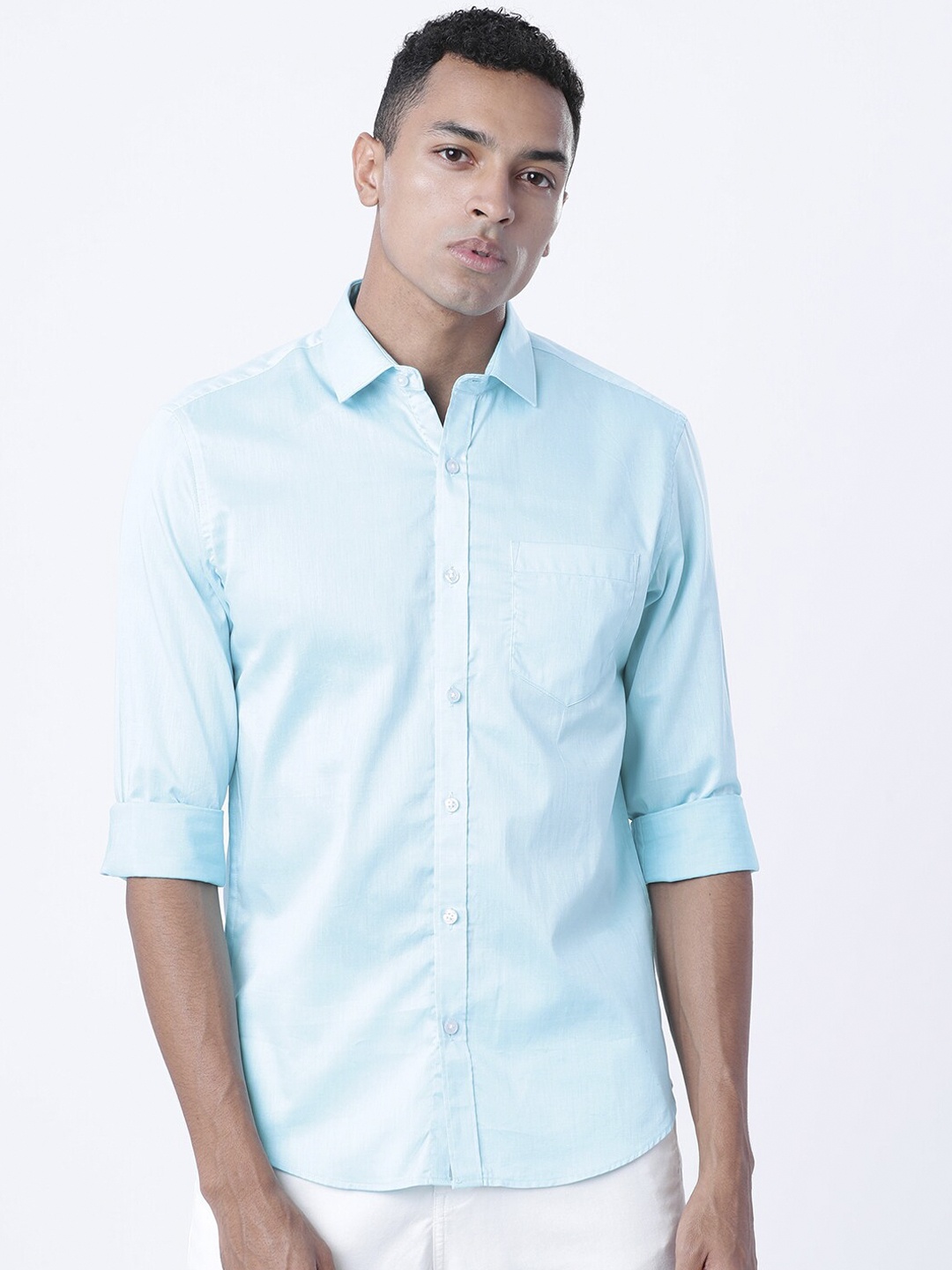 HIGHLANDER Men Blue Slim Fit Solid Casual Shirt