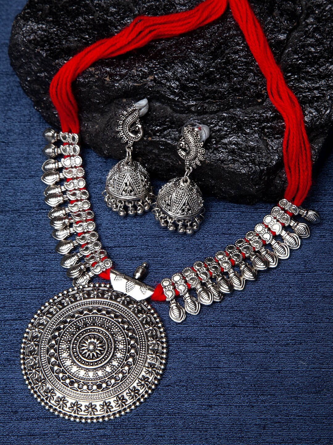 

Shining Diva Oxidised Silver-Toned & Red Jewellery Set