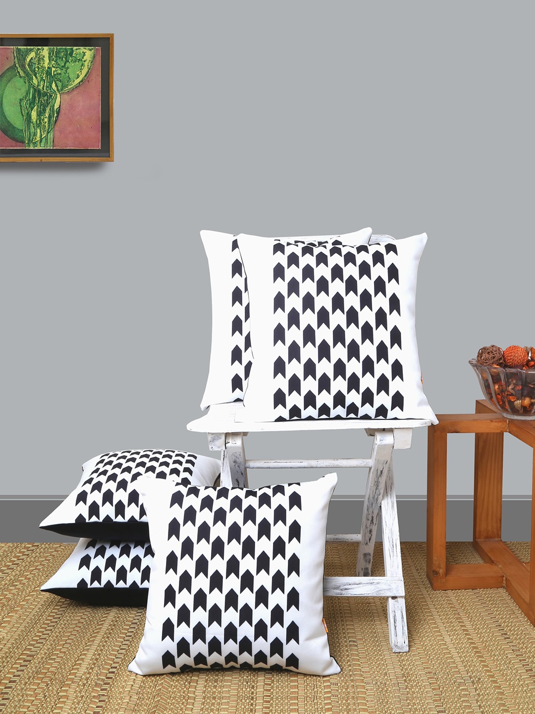 

ANS Black & White Set of 5 Geometric Square Cushion Covers