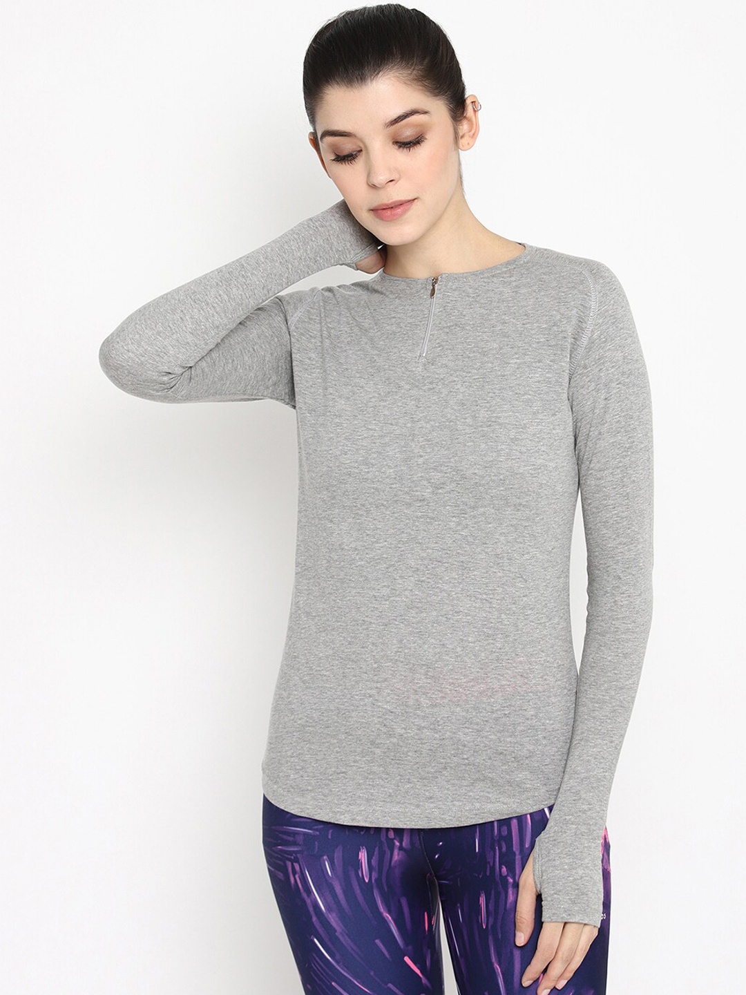 

appulse Women Grey Solid Round Neck T-shirt