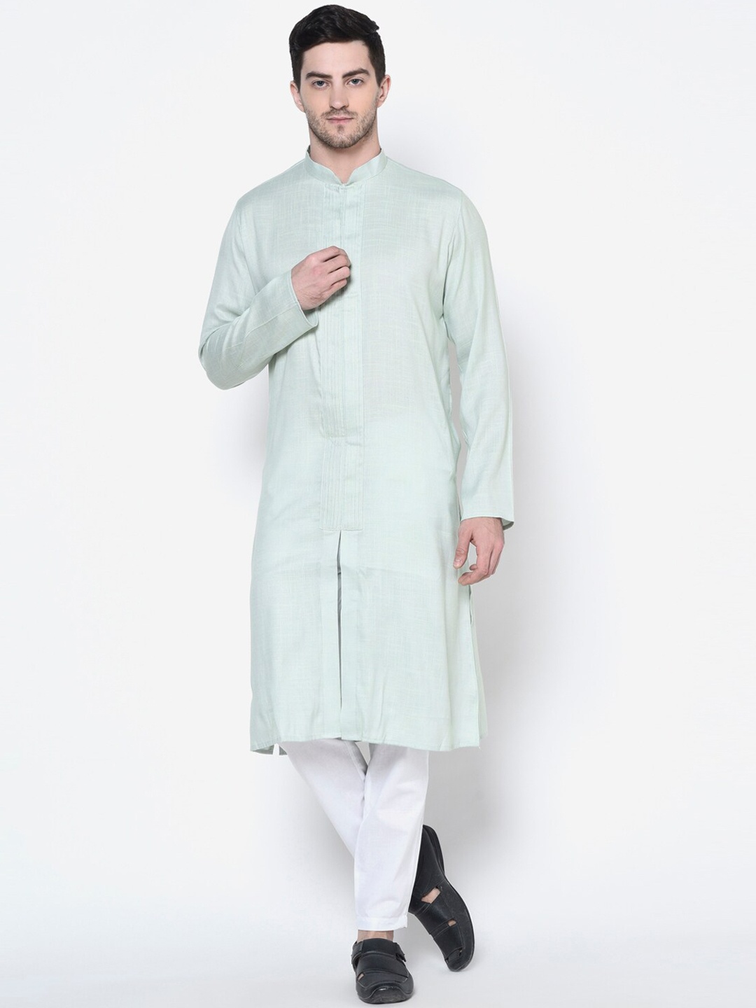 

DEYANN Men Green Solid Straight Kurta