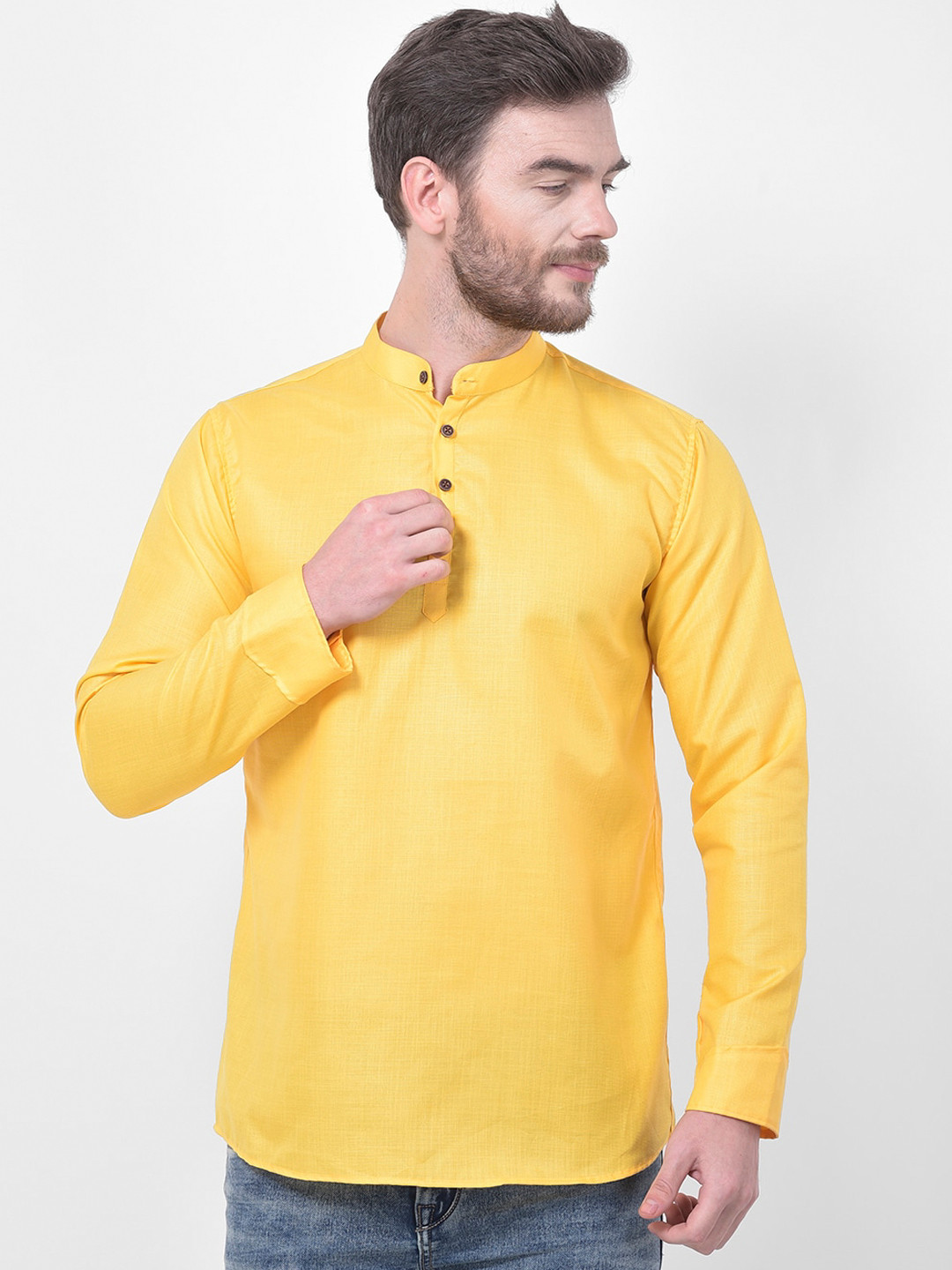 

SG LEMAN Men Yellow Solid Straight Kurta