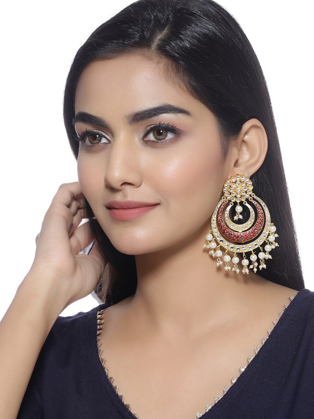 

Shoshaa Red Contemporary Chandbalis
