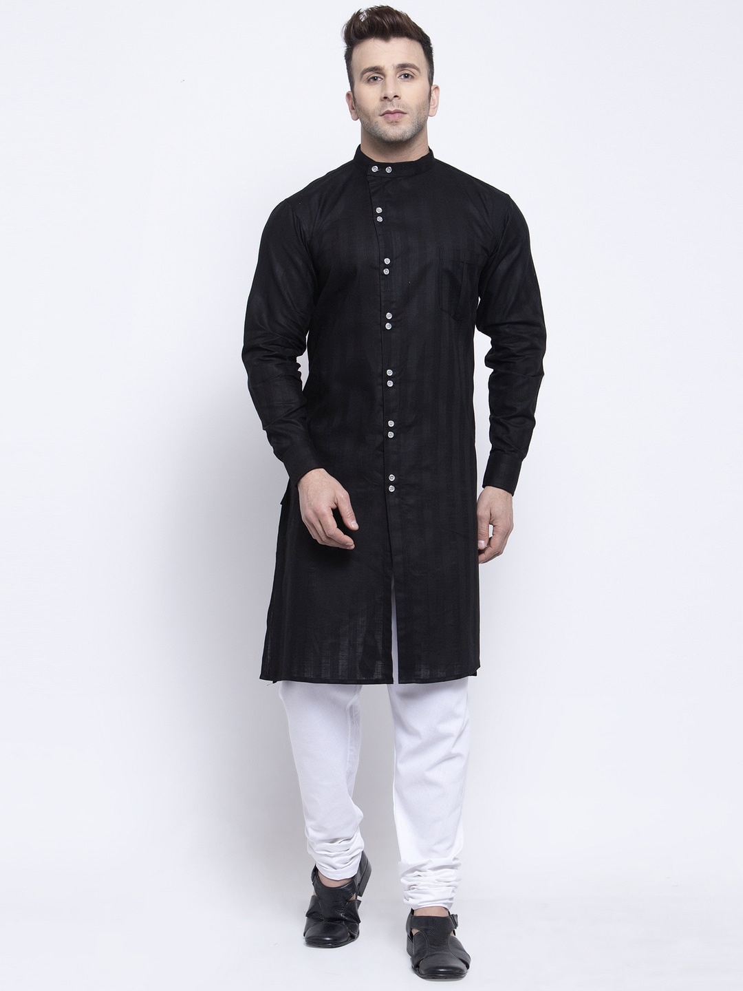

KLOTTHE Men Black Striped Straight Kurta