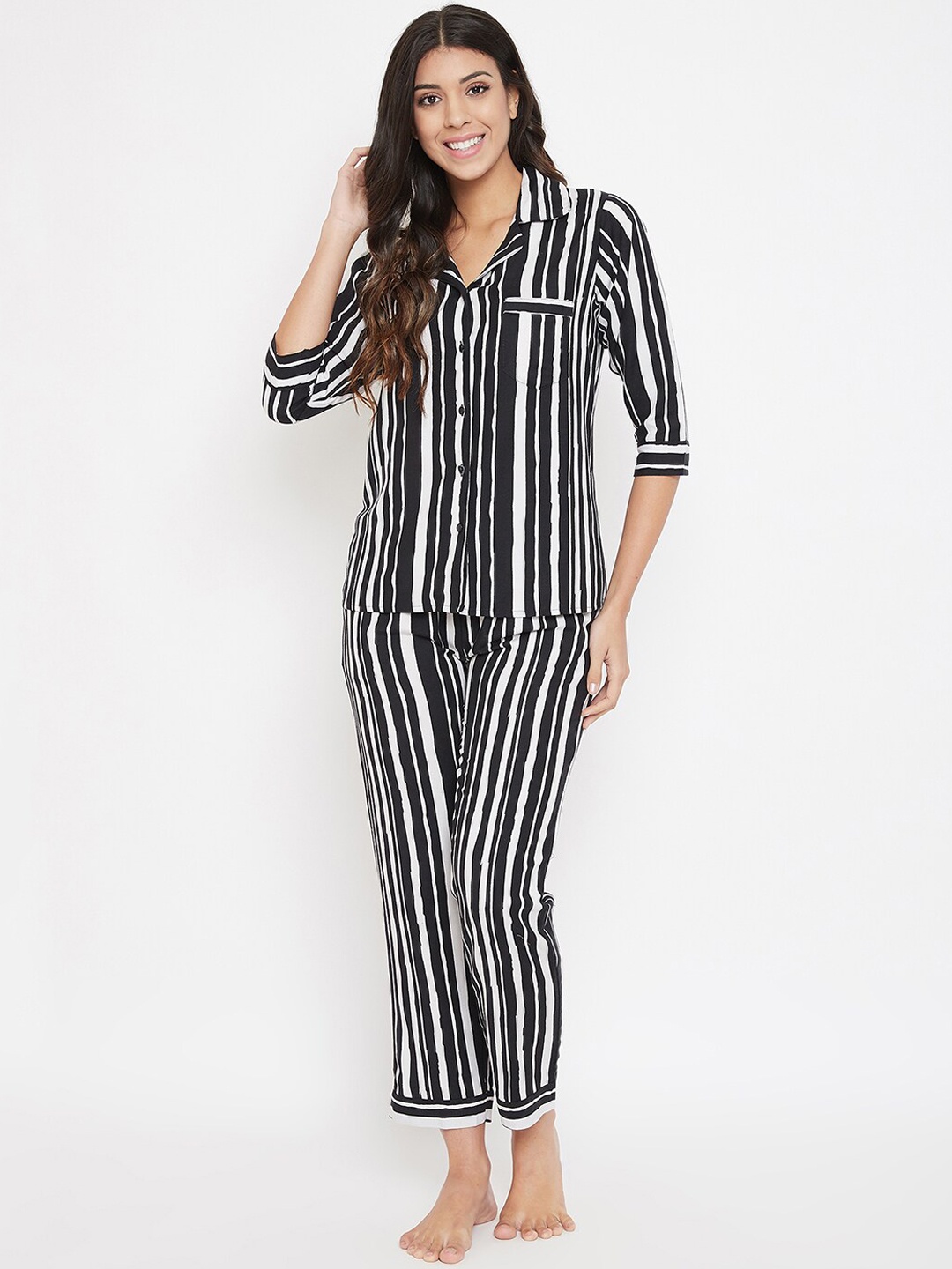 

Clovia Women Black & White Striped Night suit