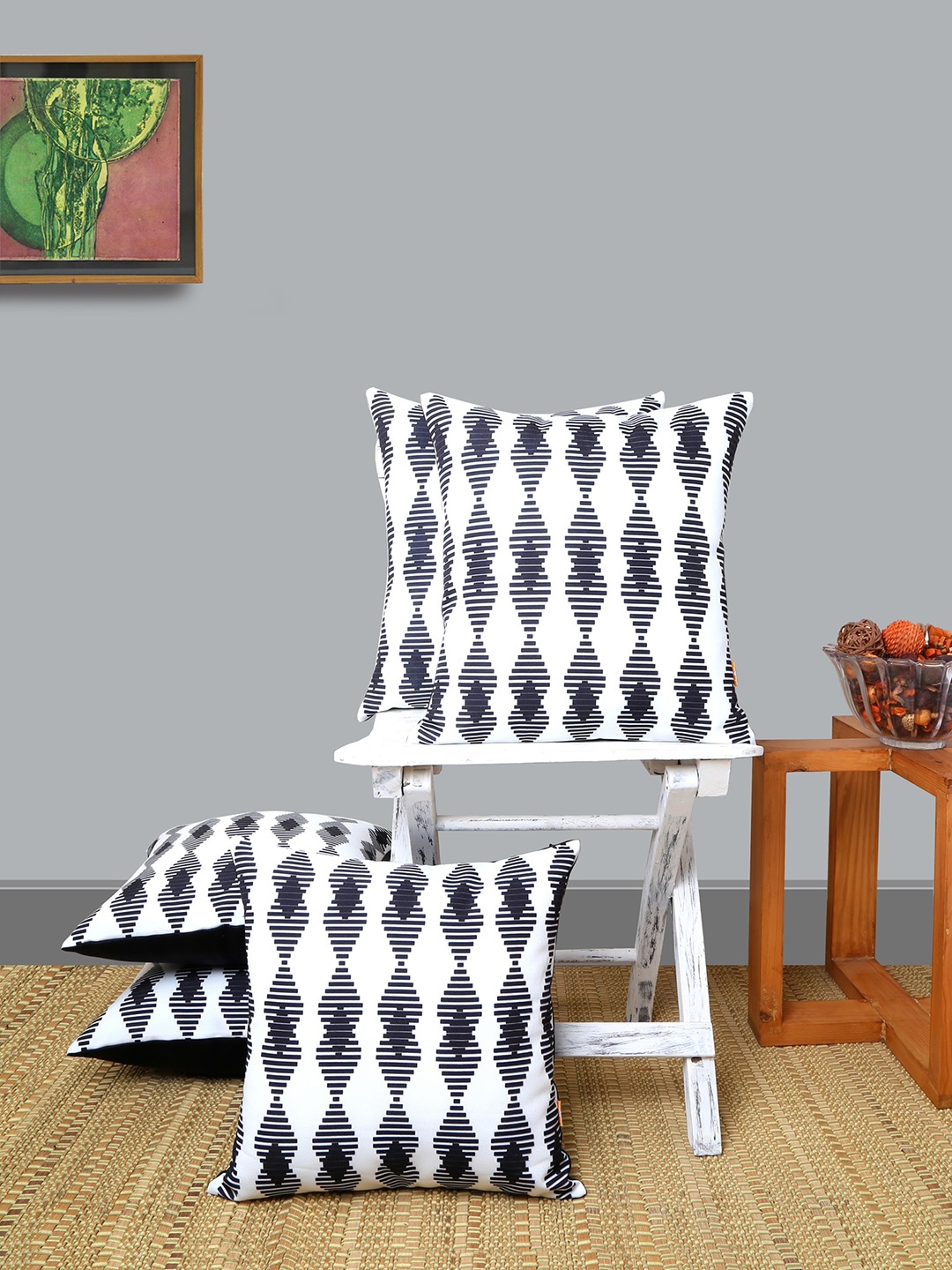 

ANS Black & White Set of 5 Abstract Square Cushion Covers