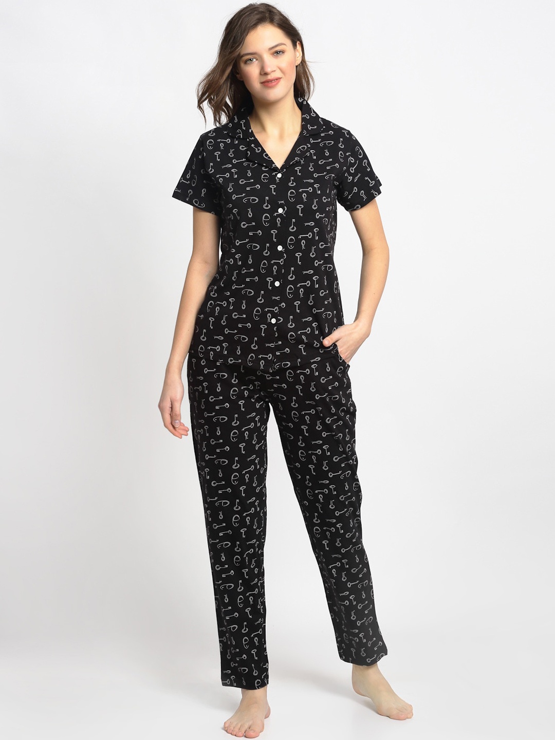 

Boston Club Women Black & White Printed Night suit