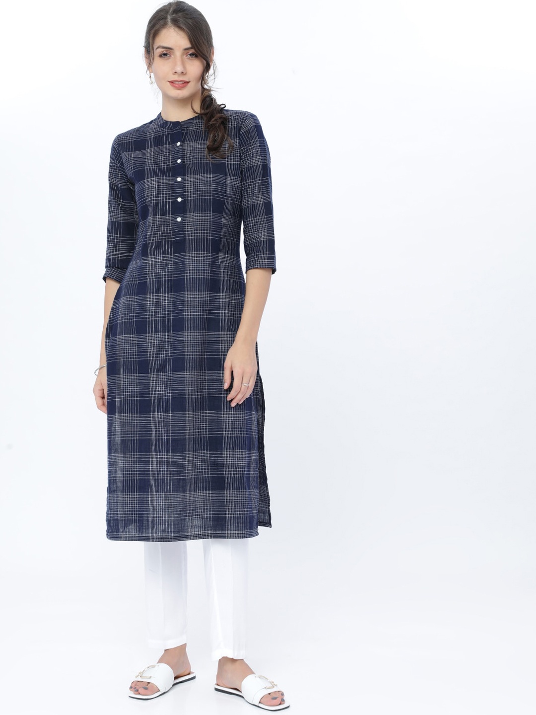 

Vishudh Women Navy Blue Checked Kurta