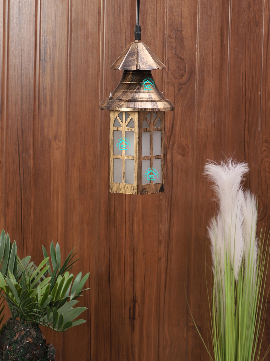 

MFD HOME FURNISHING Gold-Toned Solid Hanging Lantern
