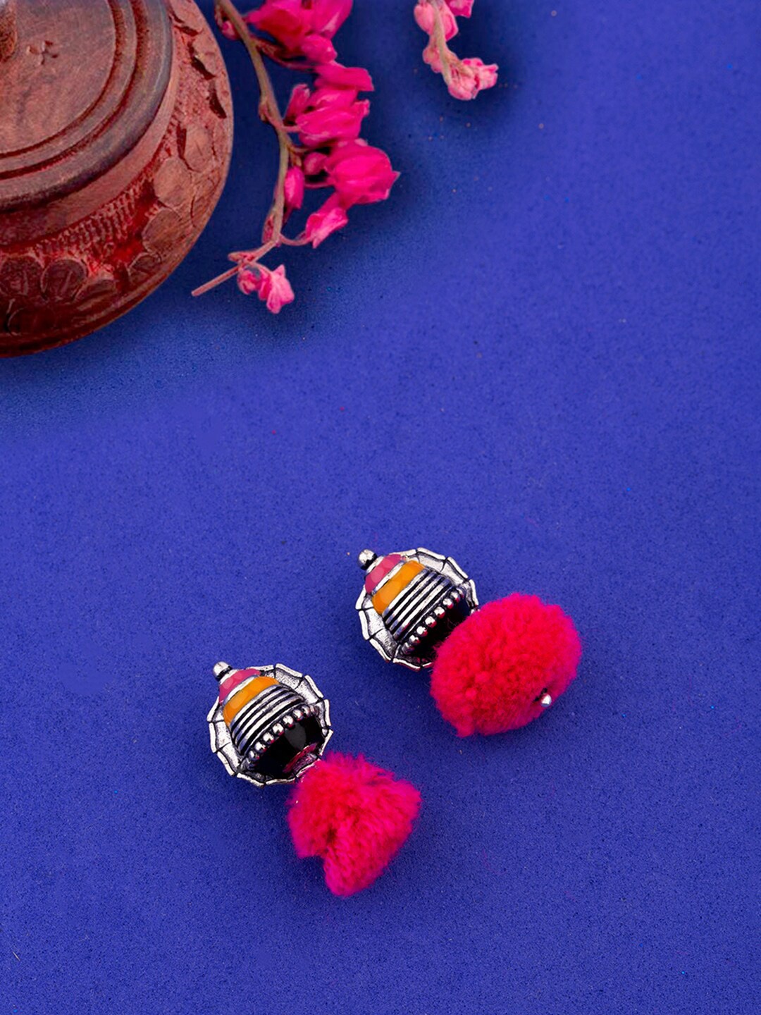 

Voylla Silver Plated Handcrafted Drop Earrings