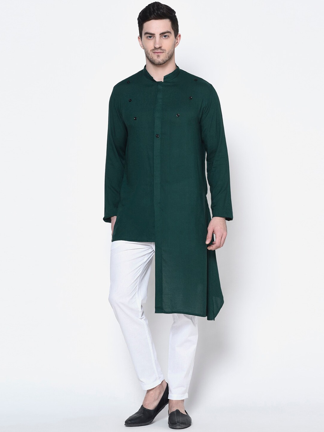 

DEYANN Men Green Solid Straight Kurta