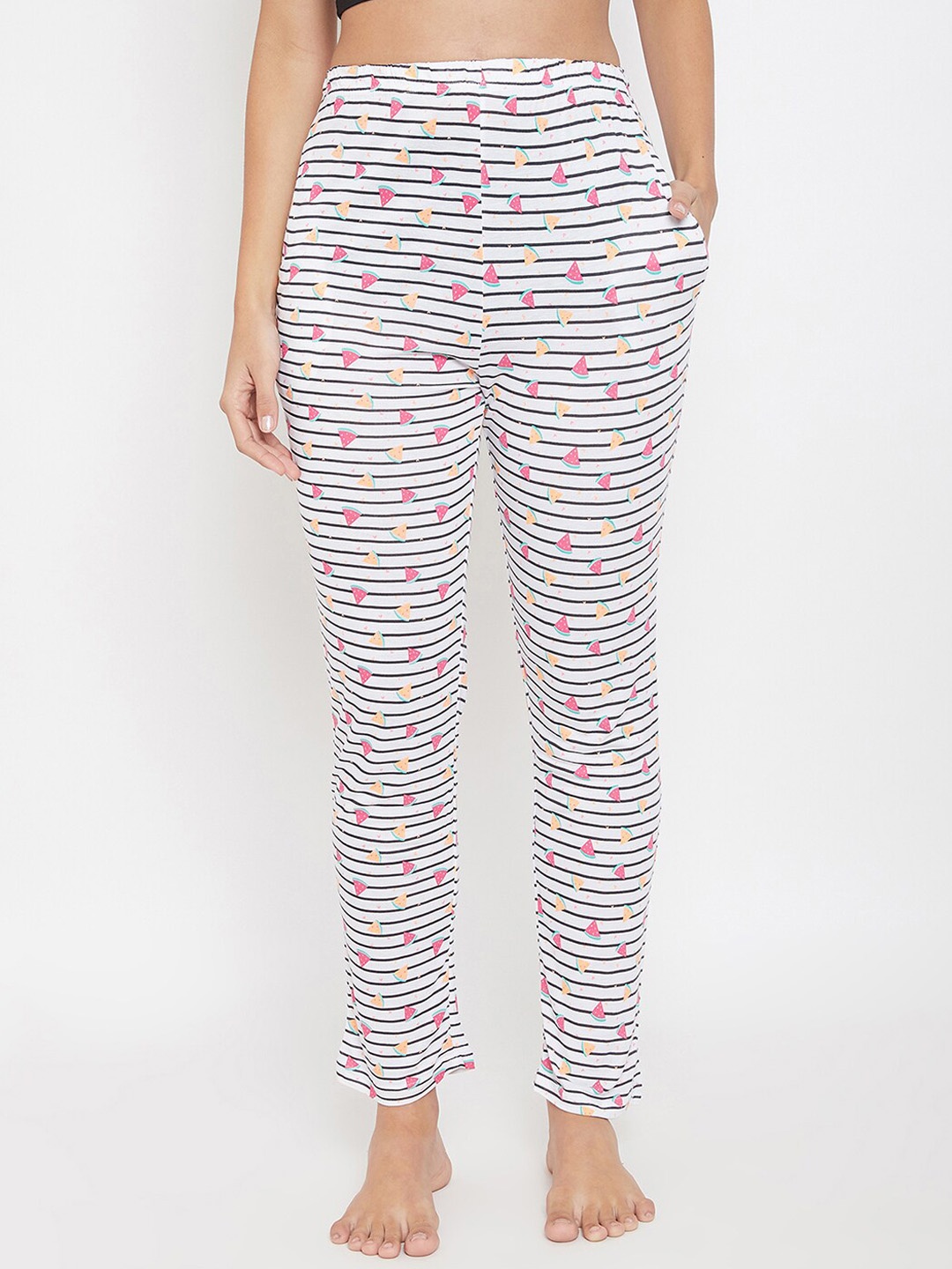 

Clovia Women White & Black Printed Lounge Pants