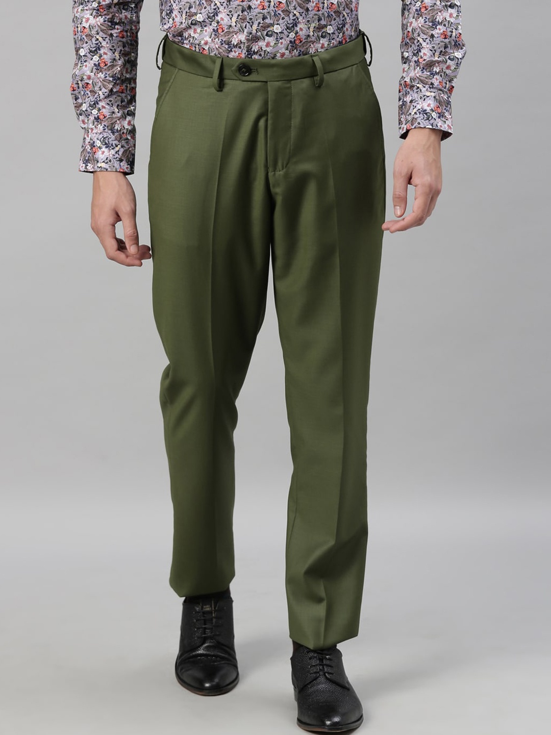 

RARE RABBIT Men Green Regular Fit Solid Regular Trousers