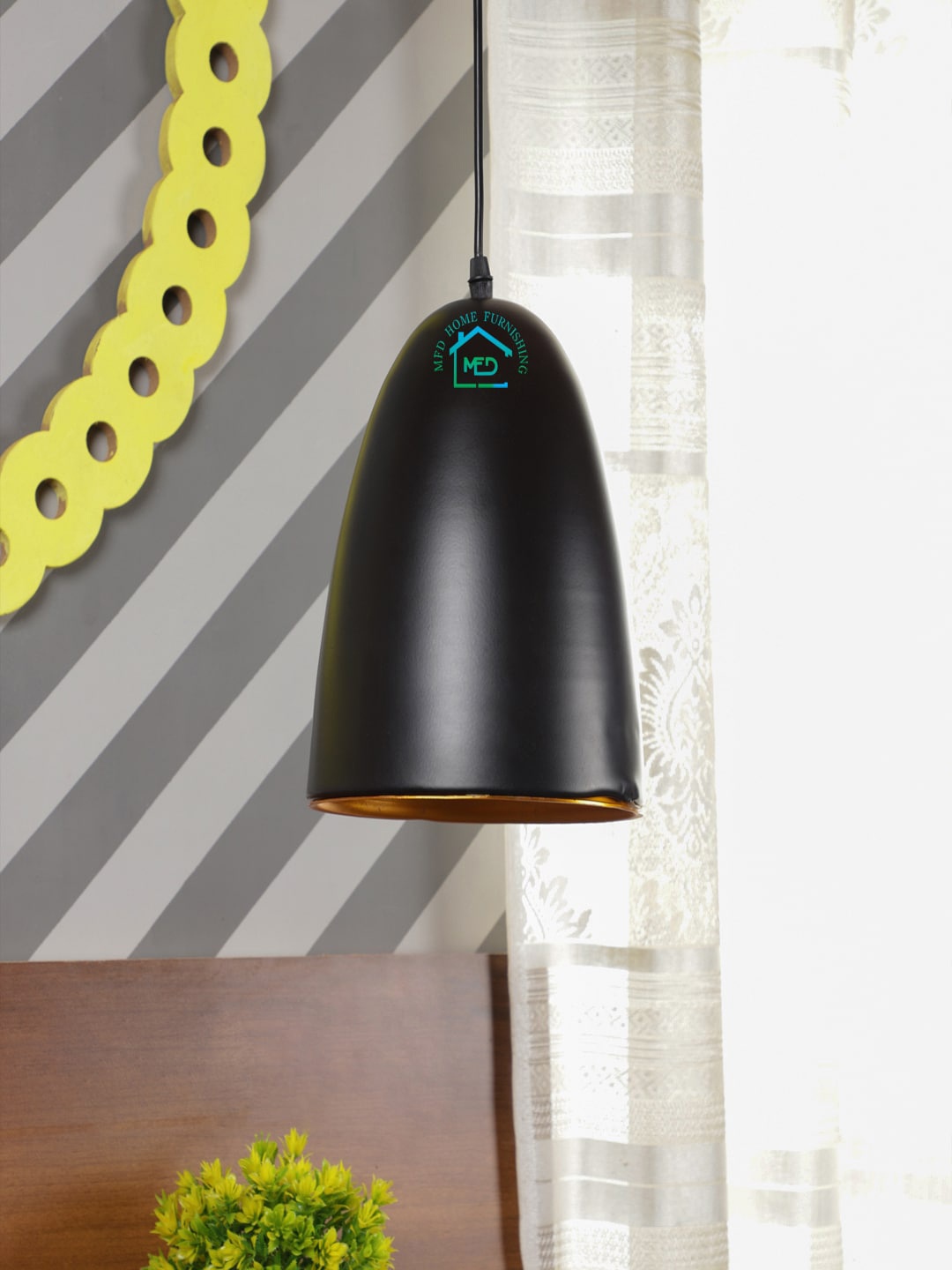

MFD HOME FURNISHING Black Solid Traditional Hanging Light