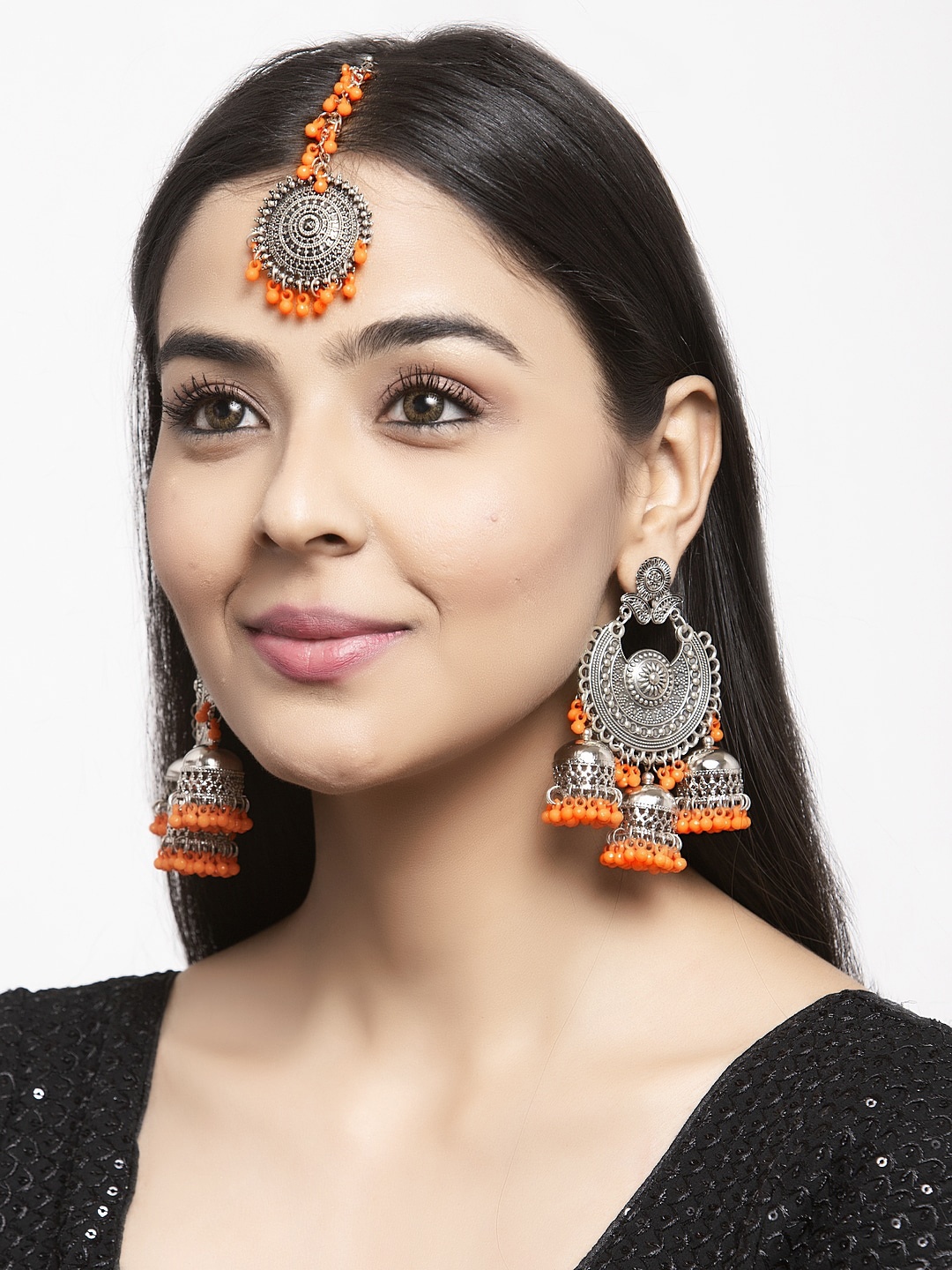 

Shining Diva Oxidised Silver-Toned & Orange Beaded Jewellery Set
