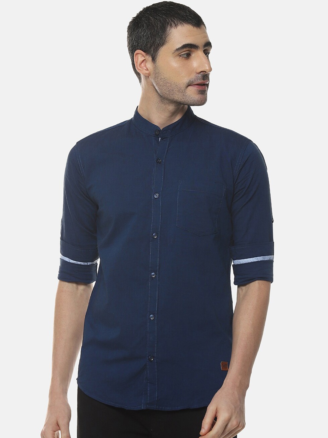 

Campus Sutra Men Navy Blue Regular Fit Solid Casual Shirt