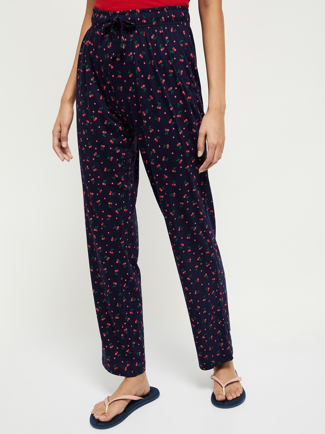 

max Women Navy Blue Printed Lounge Pant