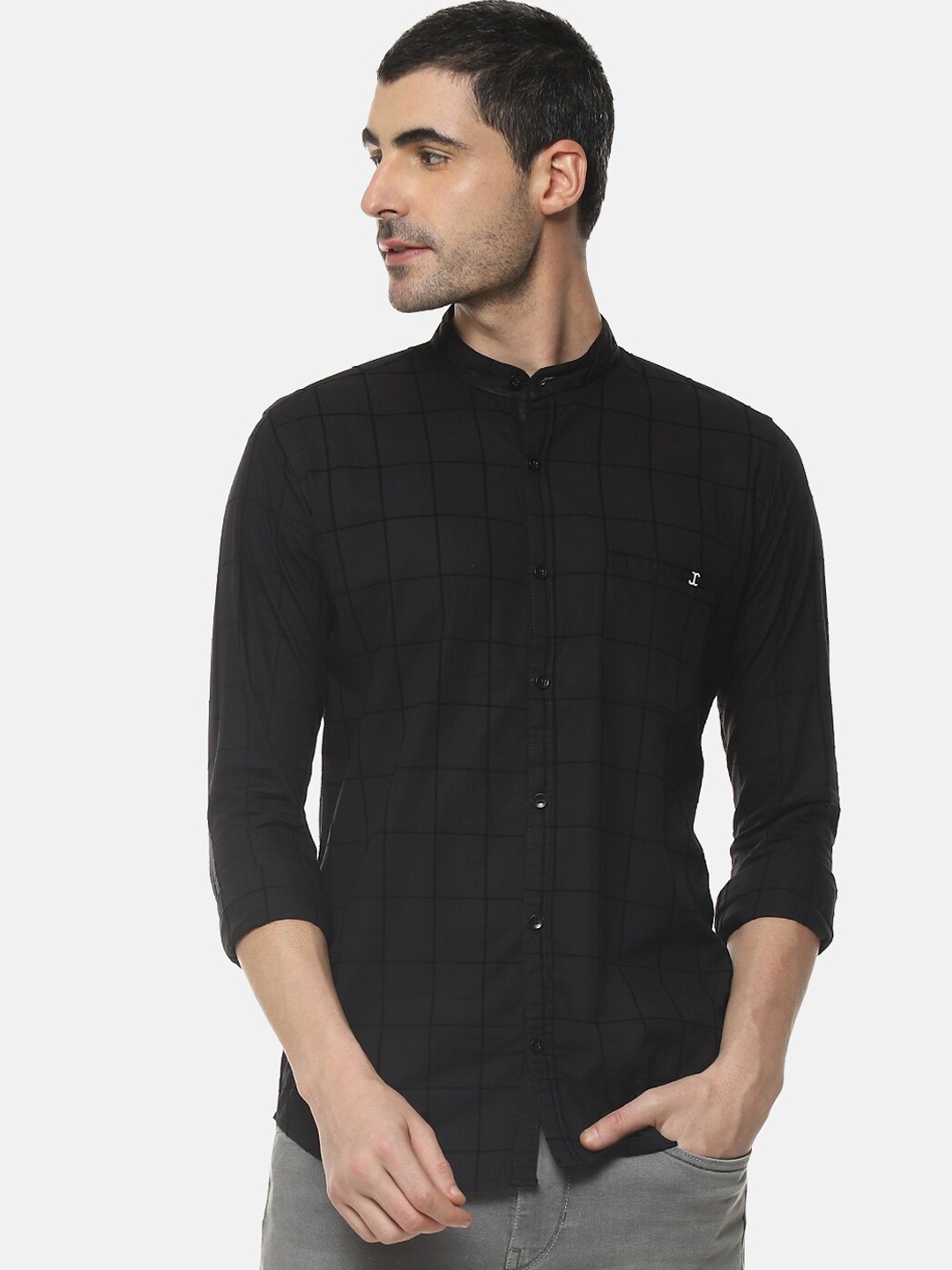 

Campus Sutra Men Black Regular Fit Checked Casual Shirt