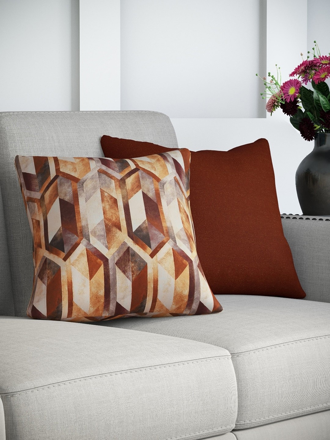 

DDecor Maroon & Brown Set of 2 Geometric Square Cushion Covers