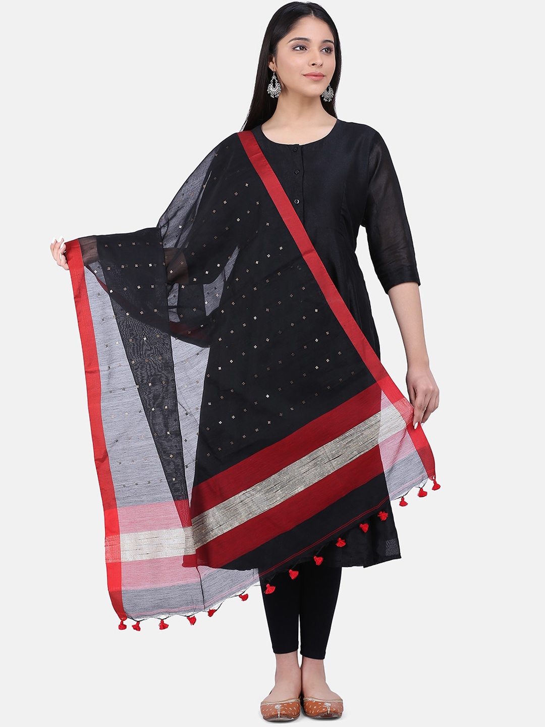 

THE WEAVE TRAVELLER Black & Red Woven Design Dupatta