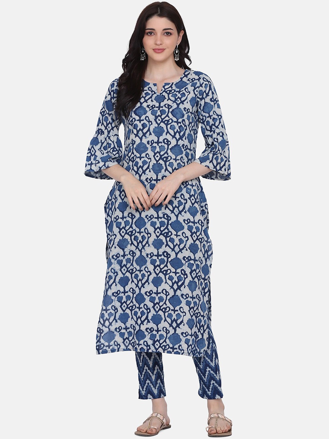 

Saanjh Women Blue Printed Kurta with Trousers