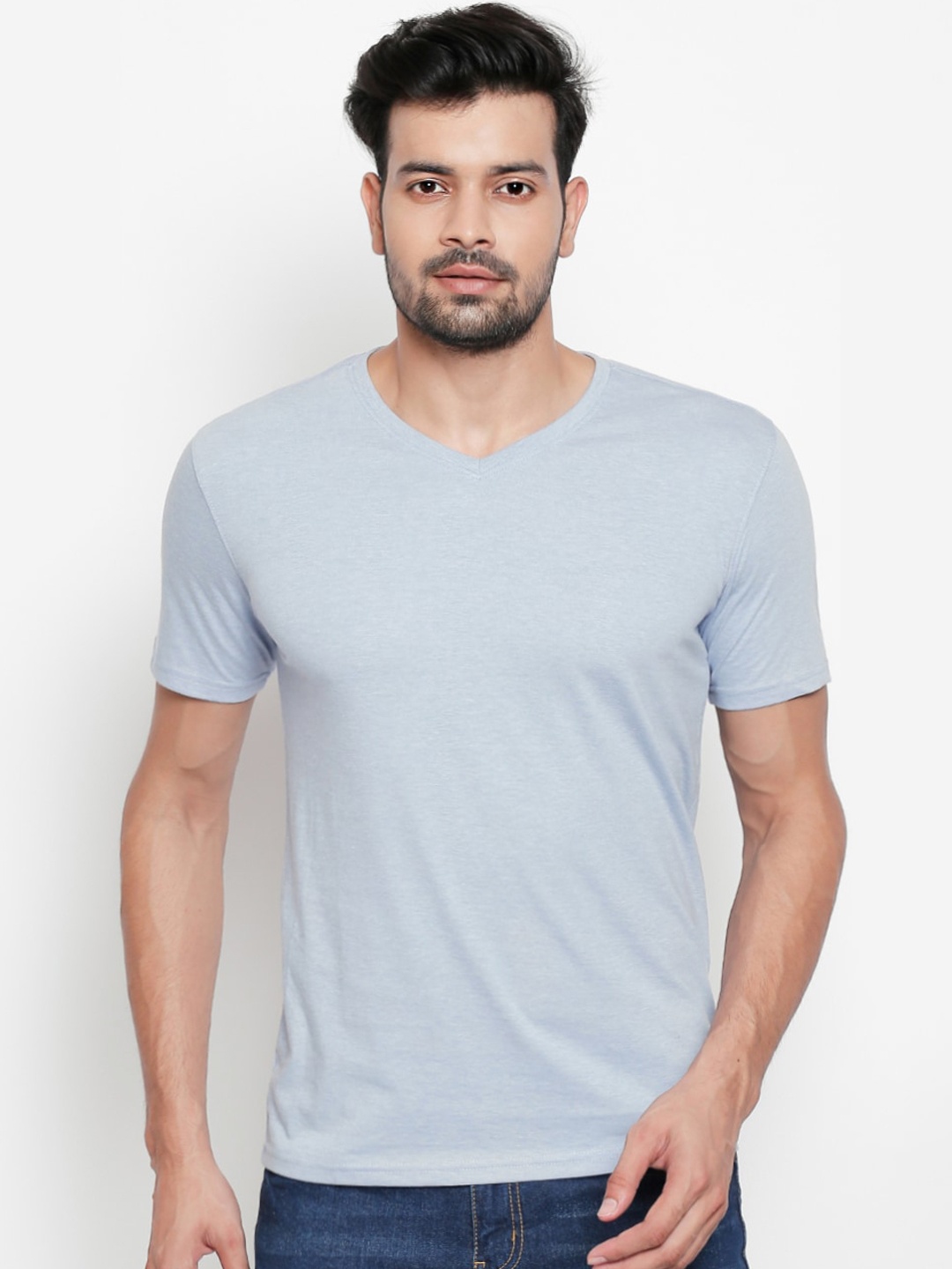 

BYFORD by Pantaloons Men Blue Solid V-Neck T-shirt