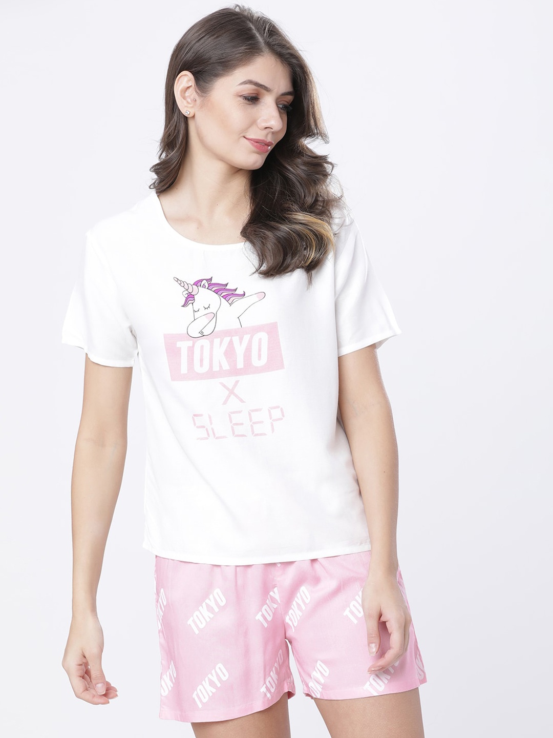 

Tokyo Talkies Women White & Pink Printed Night suit