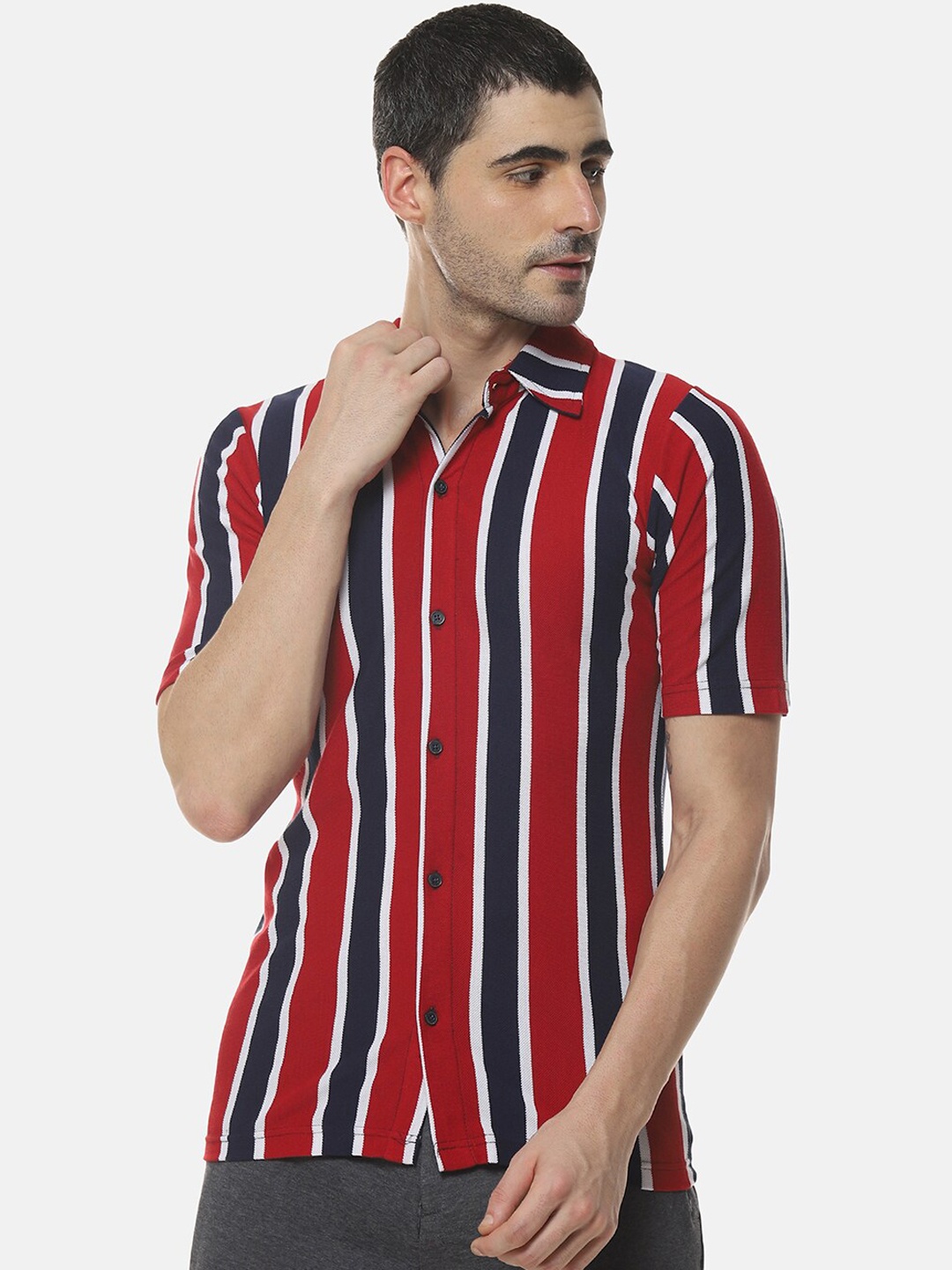 

Campus Sutra Men Multicoloured Regular Fit Striped Casual Shirt, Multi
