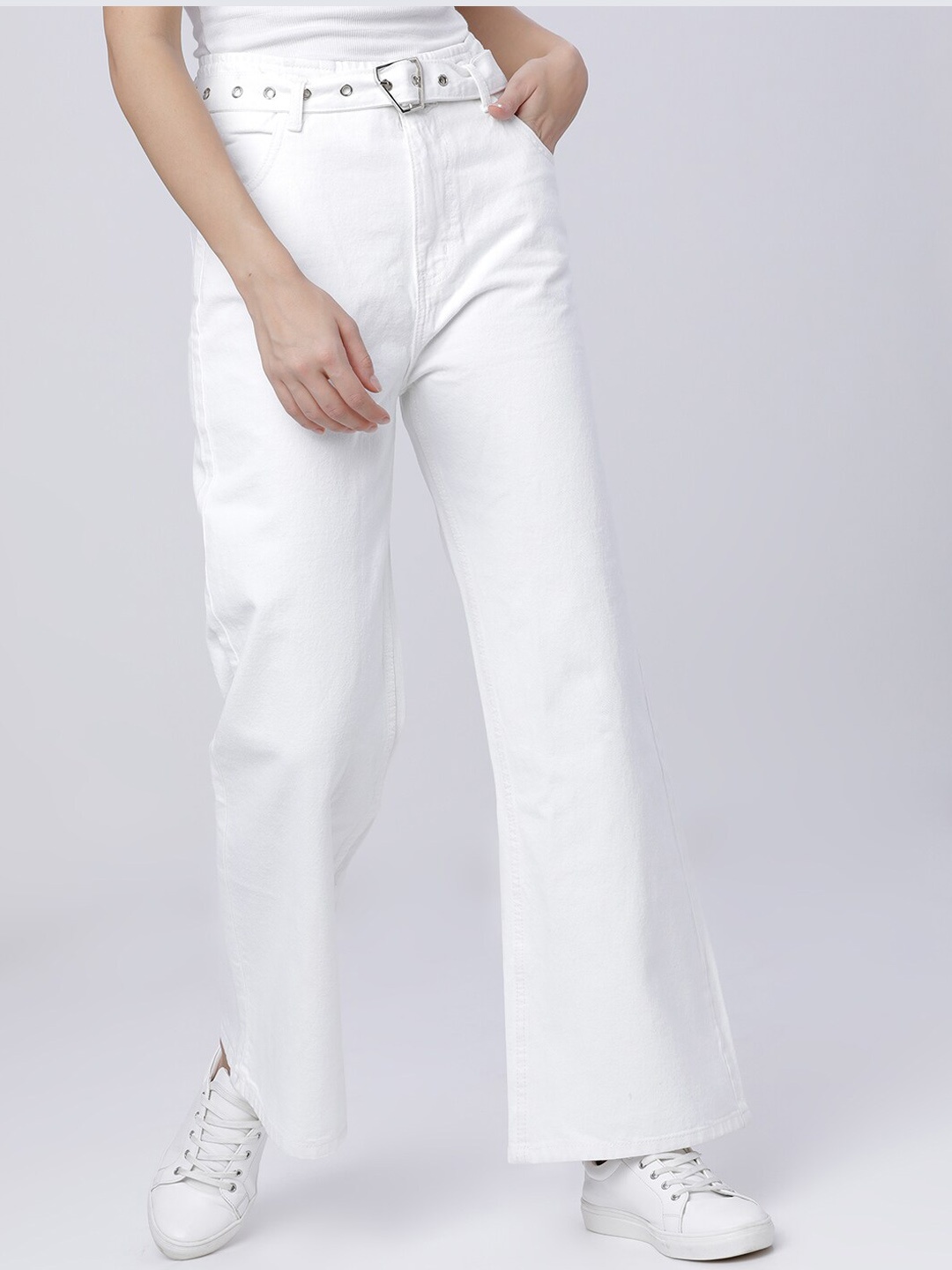 

Tokyo Talkies Women White Solid Flared Stretchable Jeans