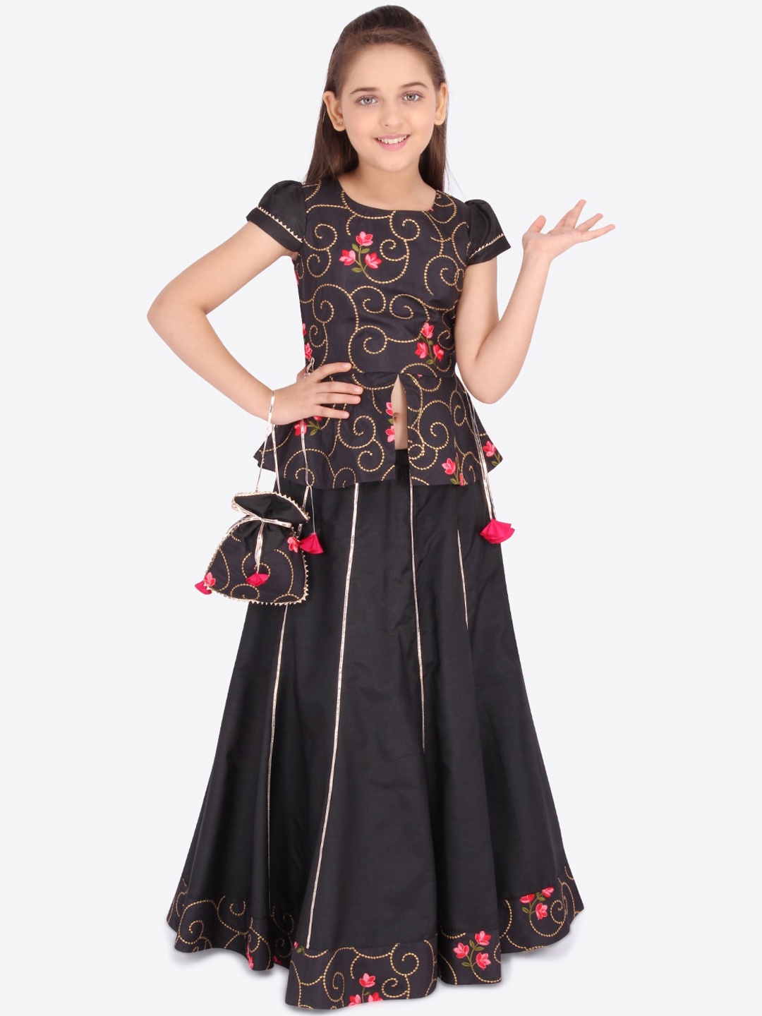 

CUTECUMBER Girls Black & Gold-Toned Embellished Top with Skirt