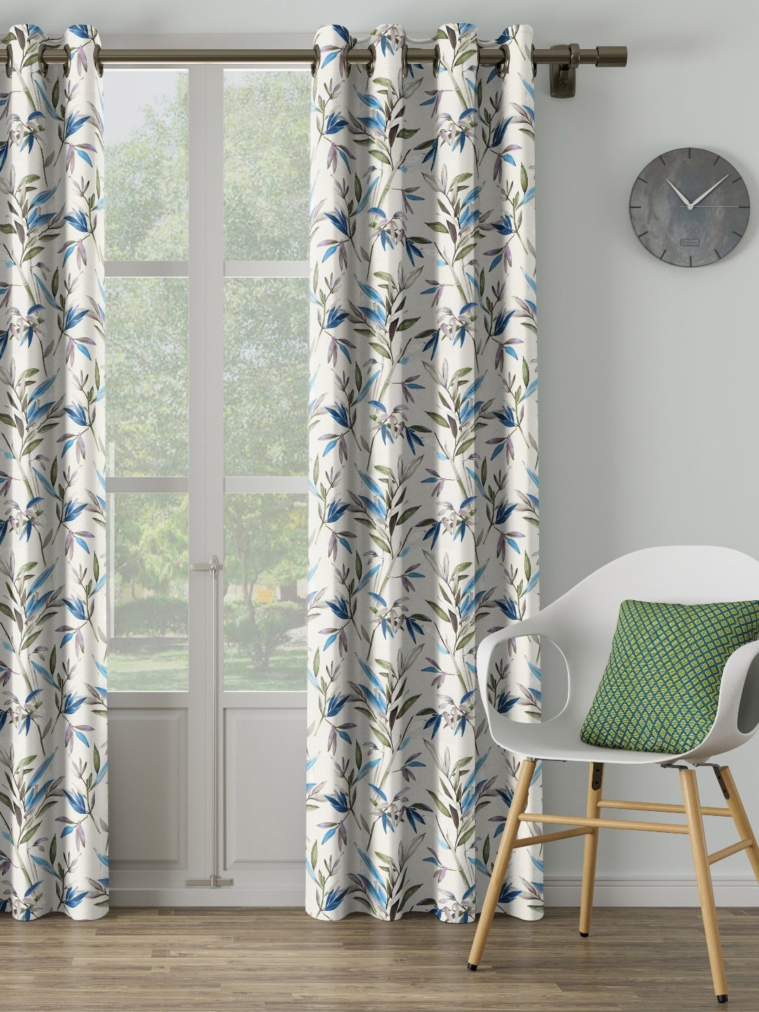 

DDecor Beige & Green Single Sheer Curtain