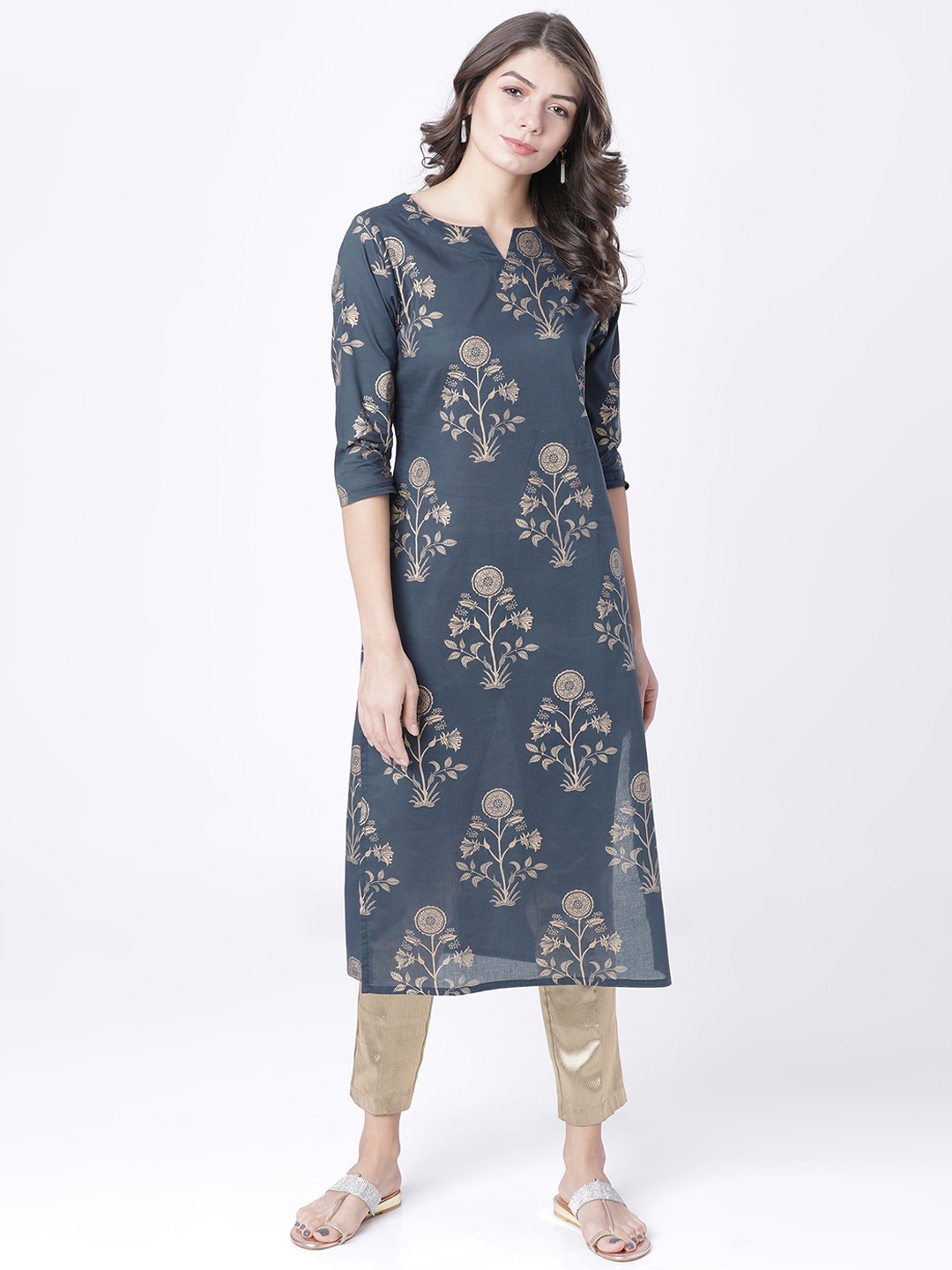 

Vishudh Women Teal Floral Printed Straight Kurta