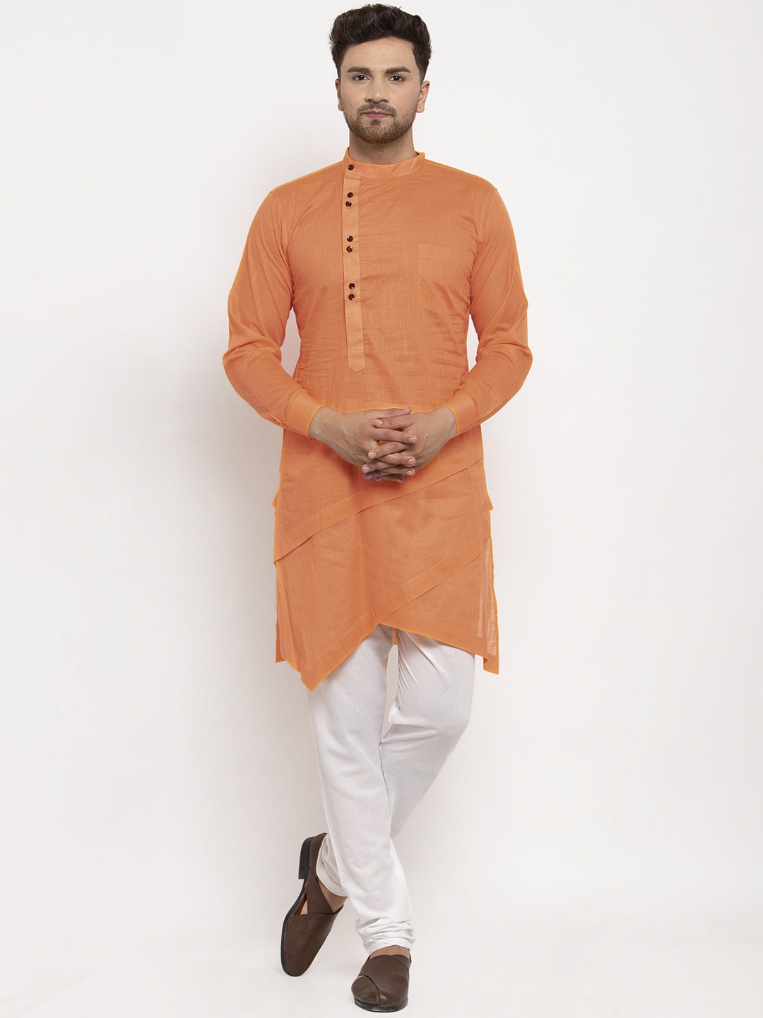 

KLOTTHE Men Solid Kurta with Churidar Pyjamas, Orange