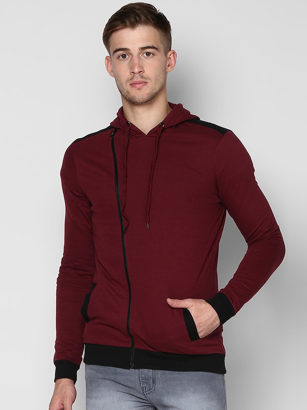 

Urbano Fashion Men Maroon Solid Sporty Jacket