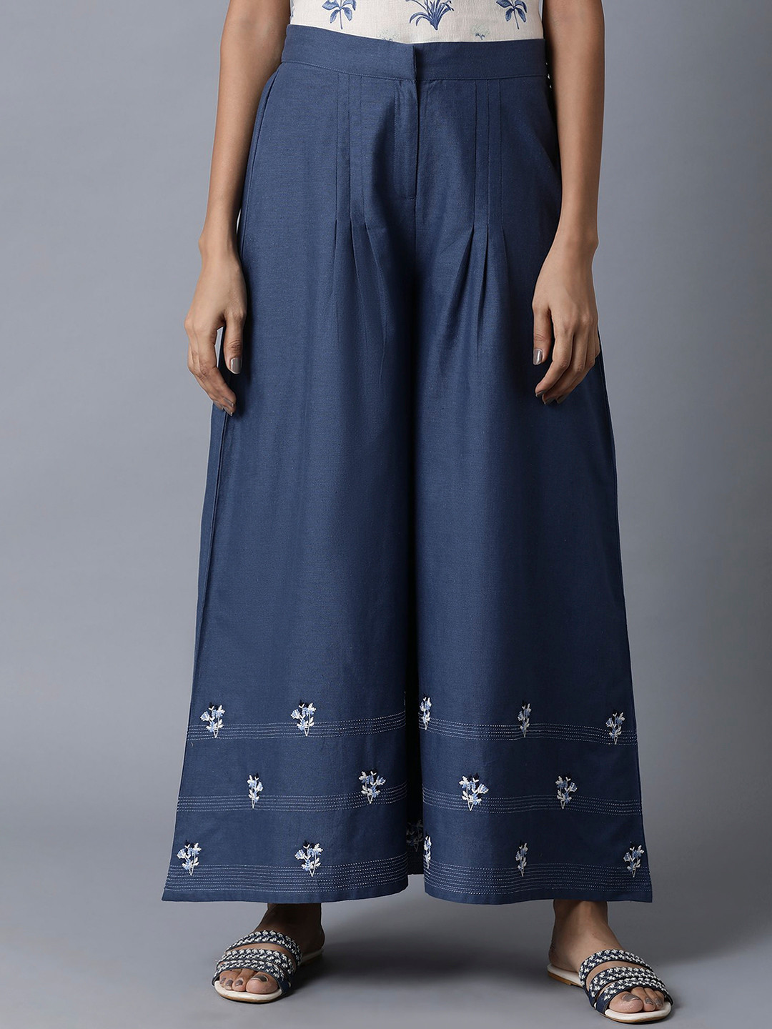 

W Women Blue Floral Pleated Flared Palazzos