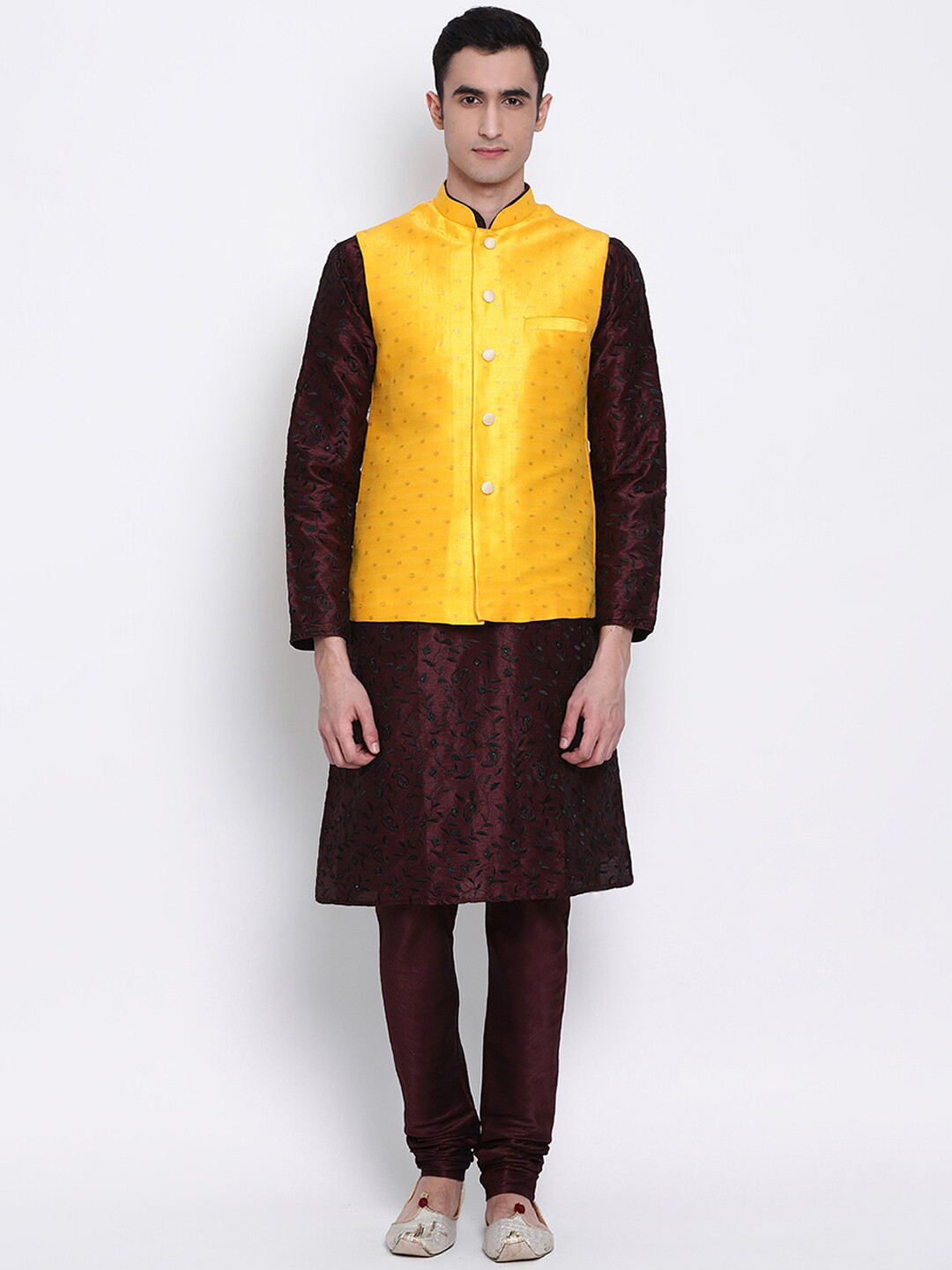 

Sanwara Men Burgundy & Yellow Solid Kurta with Pyjamas & Jacket