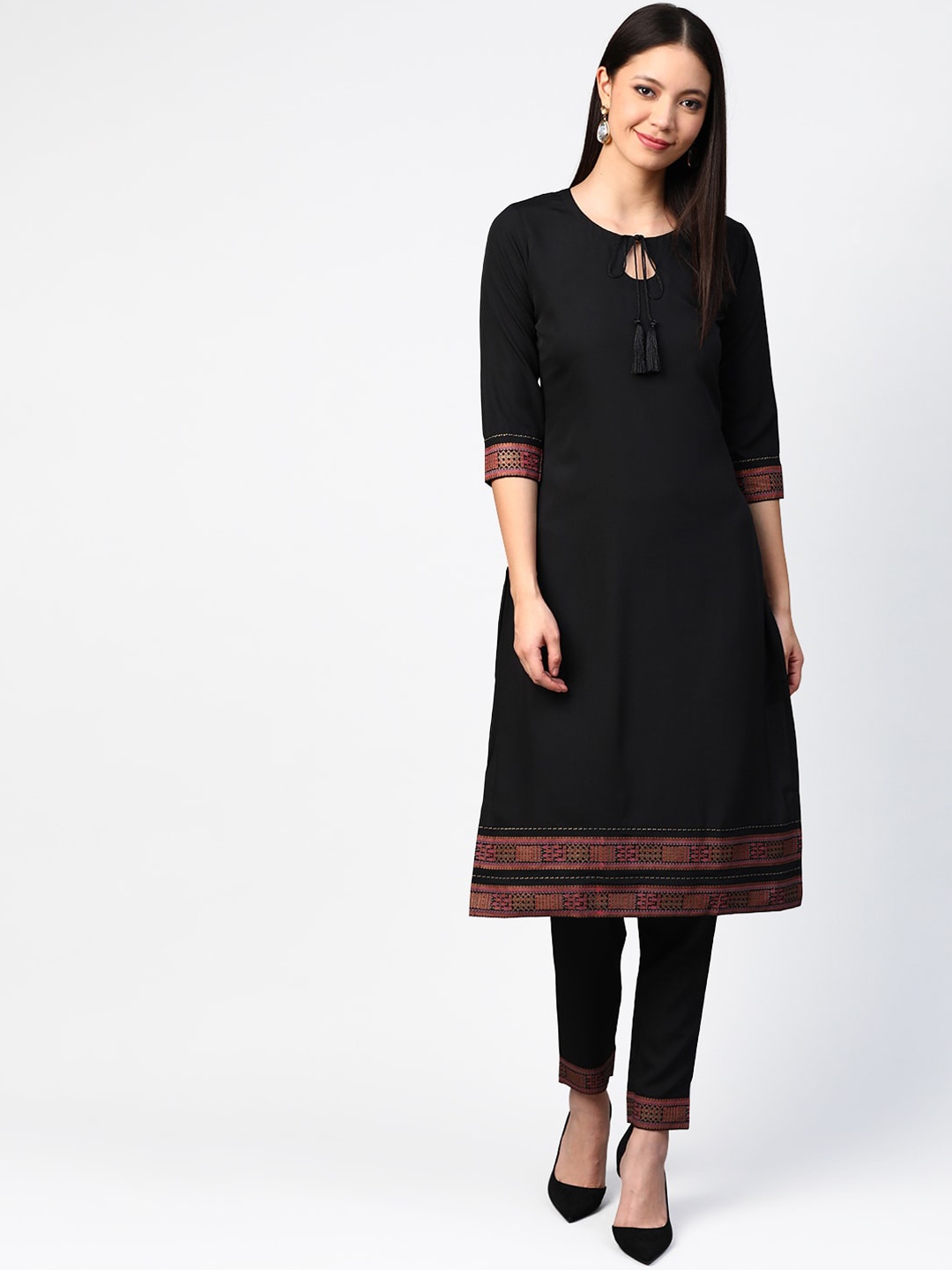 

ZIYAA Women Black Solid Kurta with Trousers