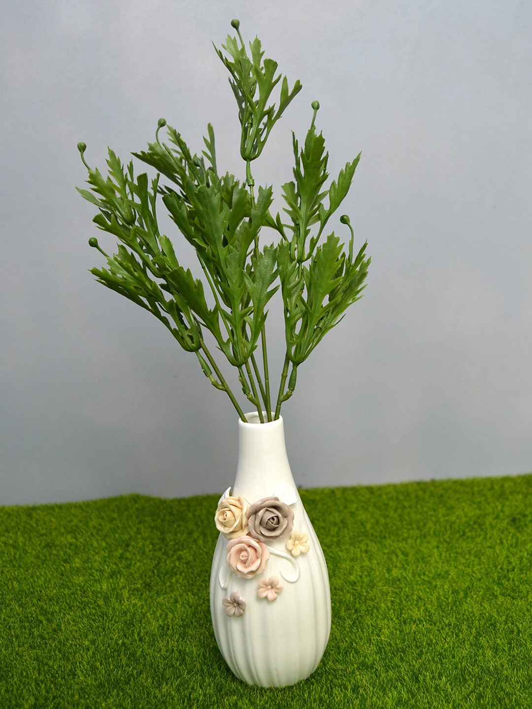 

fancy mart Green Artificial Carrot Leaves Beads Bunch