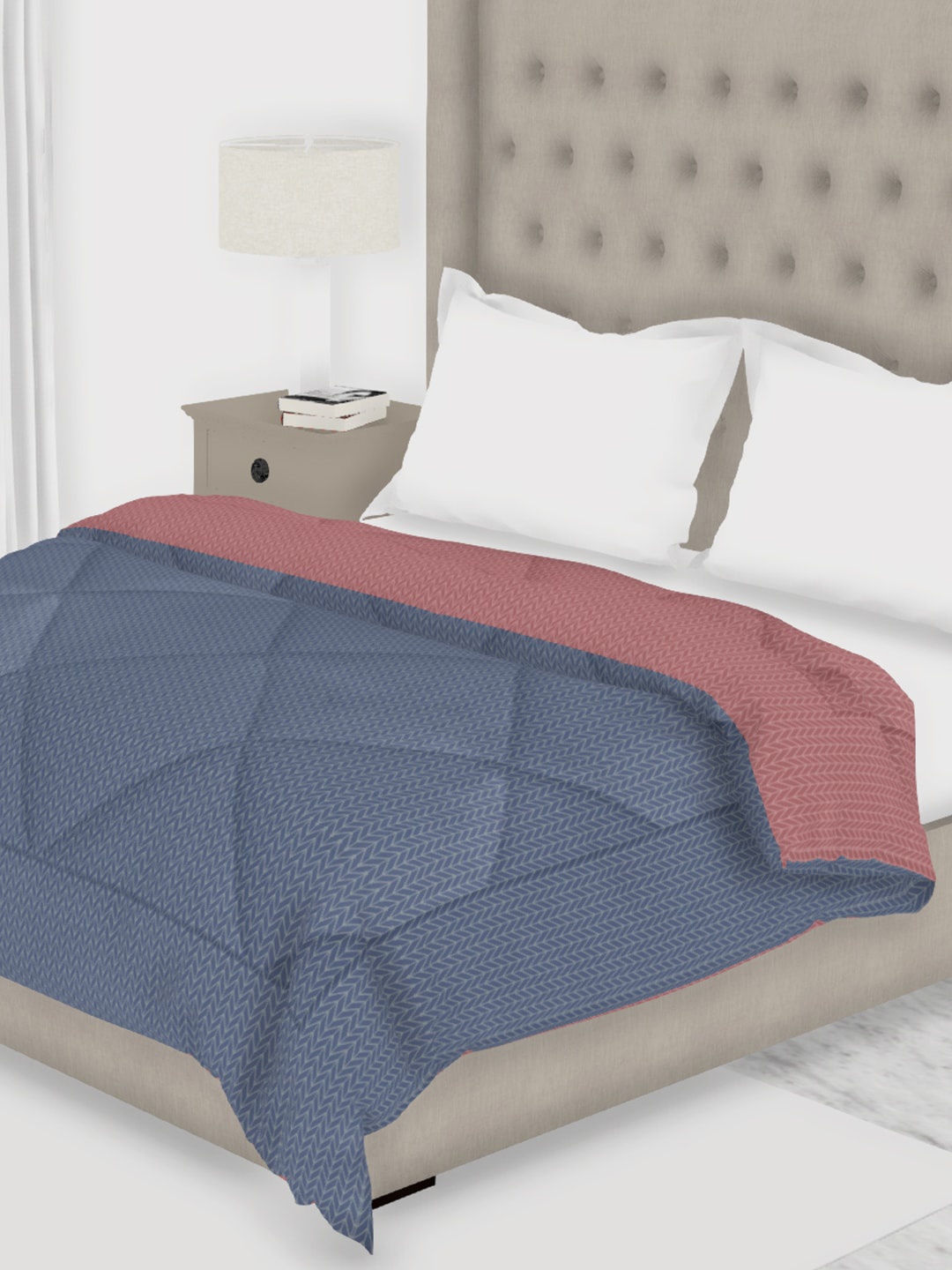 

BIANCA Blue & Pink Geometric AC Room 150 GSM Double Bed Comforter