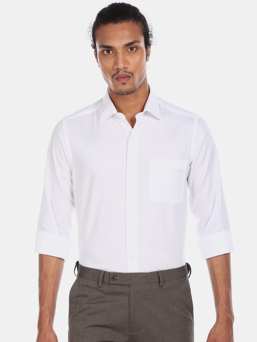 

Arrow Men White Regular Fit Solid Casual Shirt
