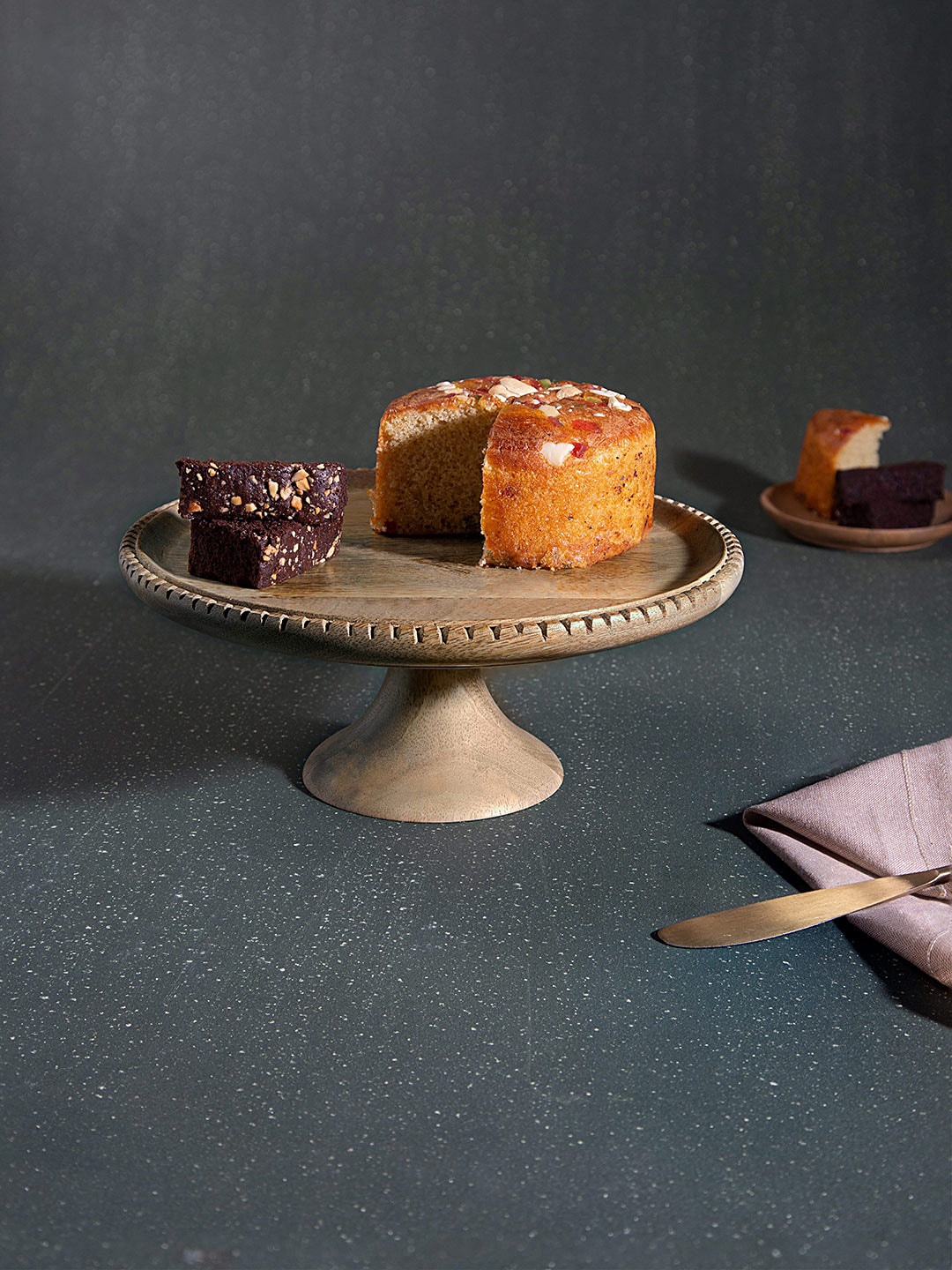 

ellementry Brown Solid Wooden Cake Stand
