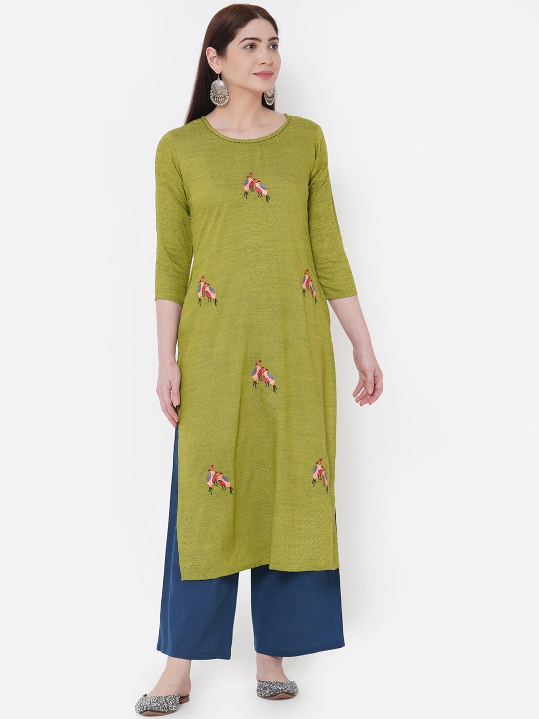 

FASHOR Women Green Embroidered Thread Work Round Neck Regular Sleeves Kurta