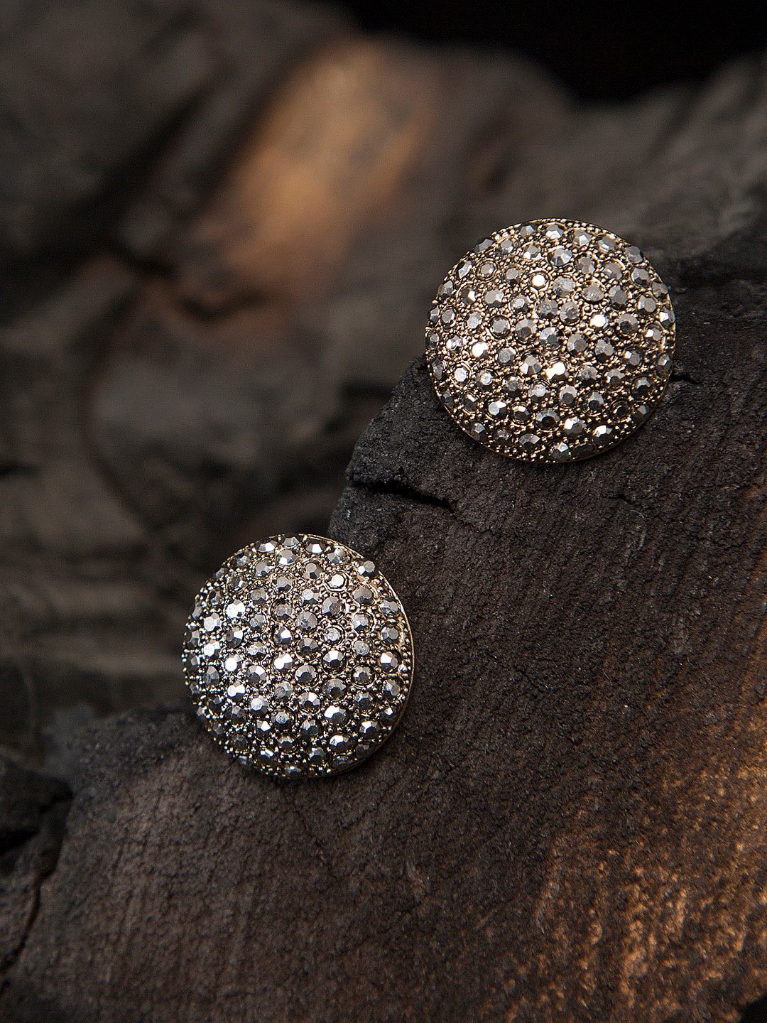 

Mali Fionna Gold-Toned Circular Studs