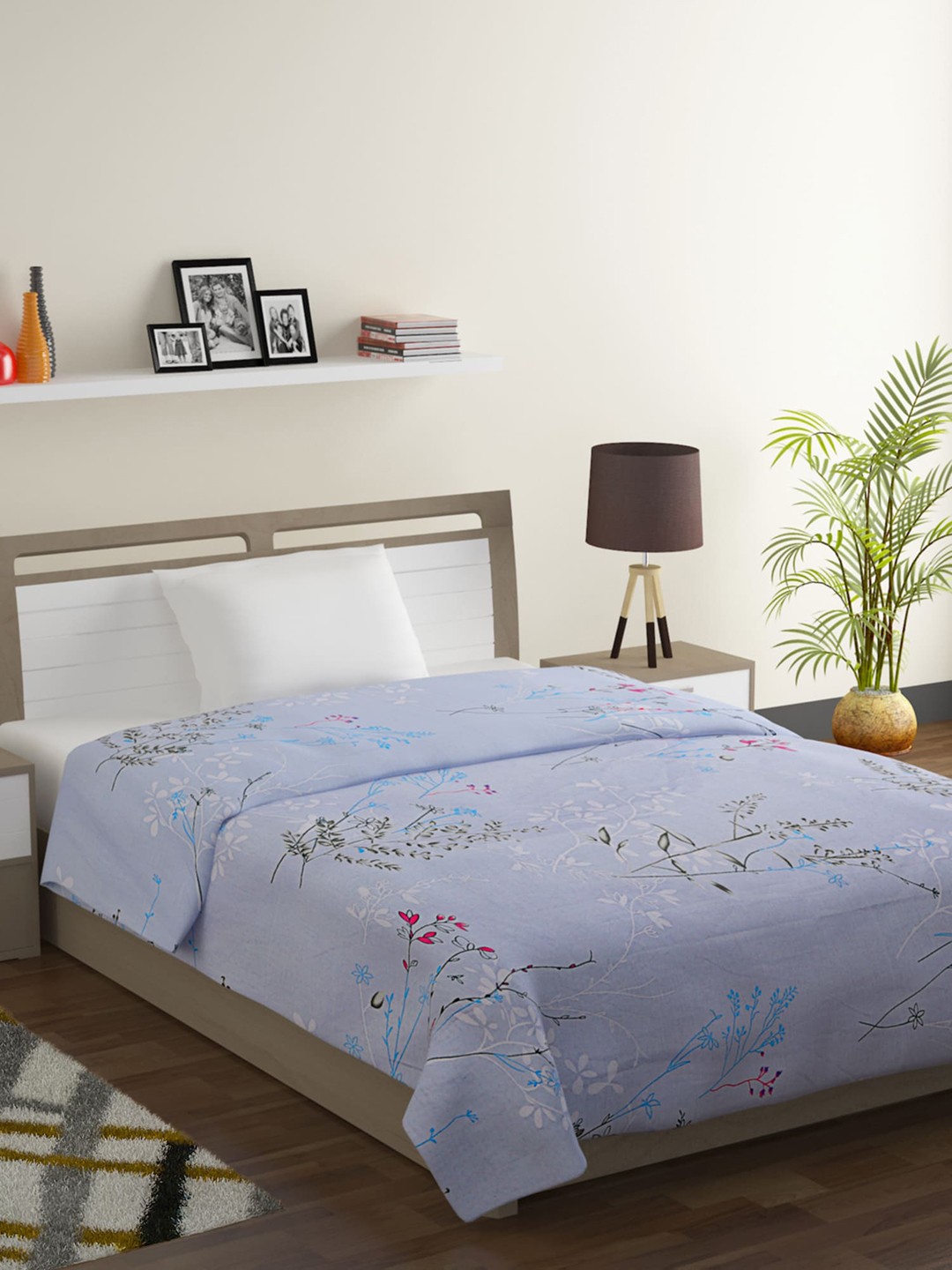 

SWAYAM Blue & White Floral Mild Winter 150 GSM Single Bed Comforter