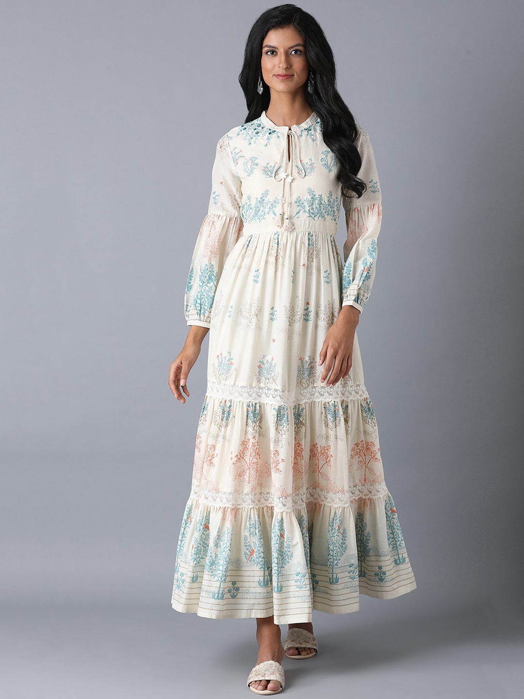 

W Off-White Floral Printed Maxi Dress