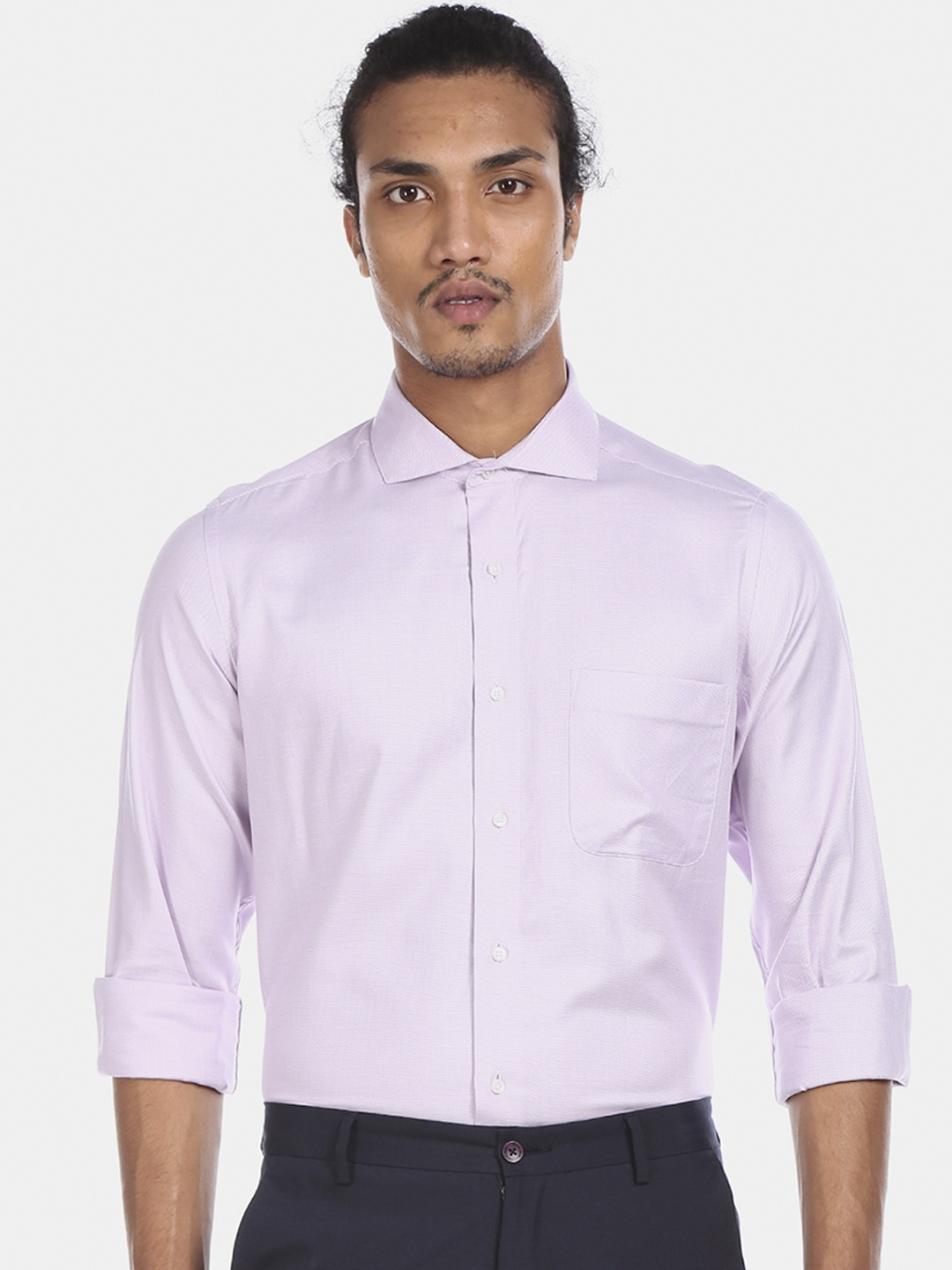 

Arrow Men Purple Regular Fit Solid Casual Shirt