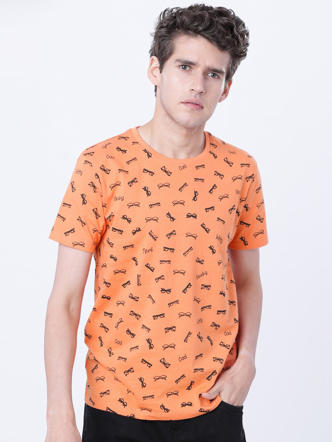 

LOCOMOTIVE Men Orange Slim Fit Printed Round Neck T-shirt