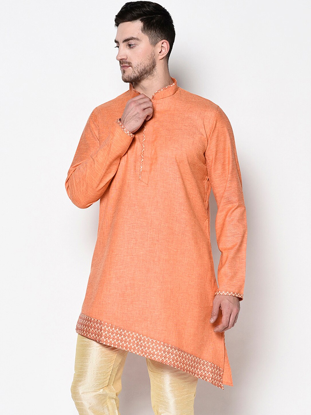 

LAMAAYA Men Orange & Gold-Toned Solid Kurta with Pyjamas