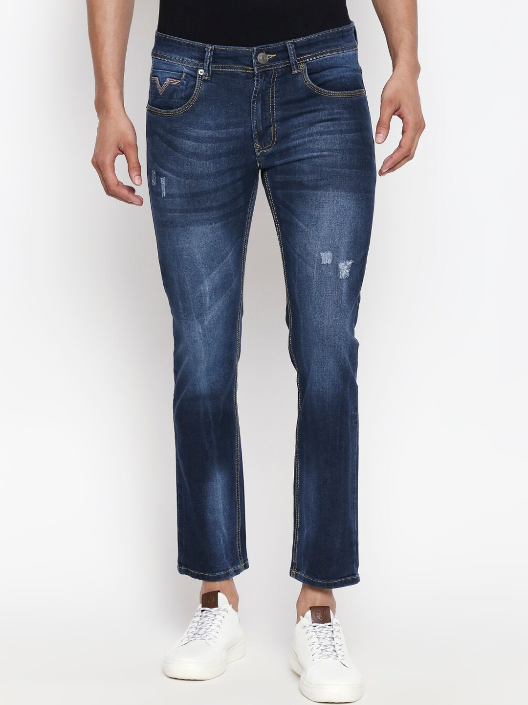 

People Men Blue Skinny Fit Mid-Rise Mildly Distressed Jeans